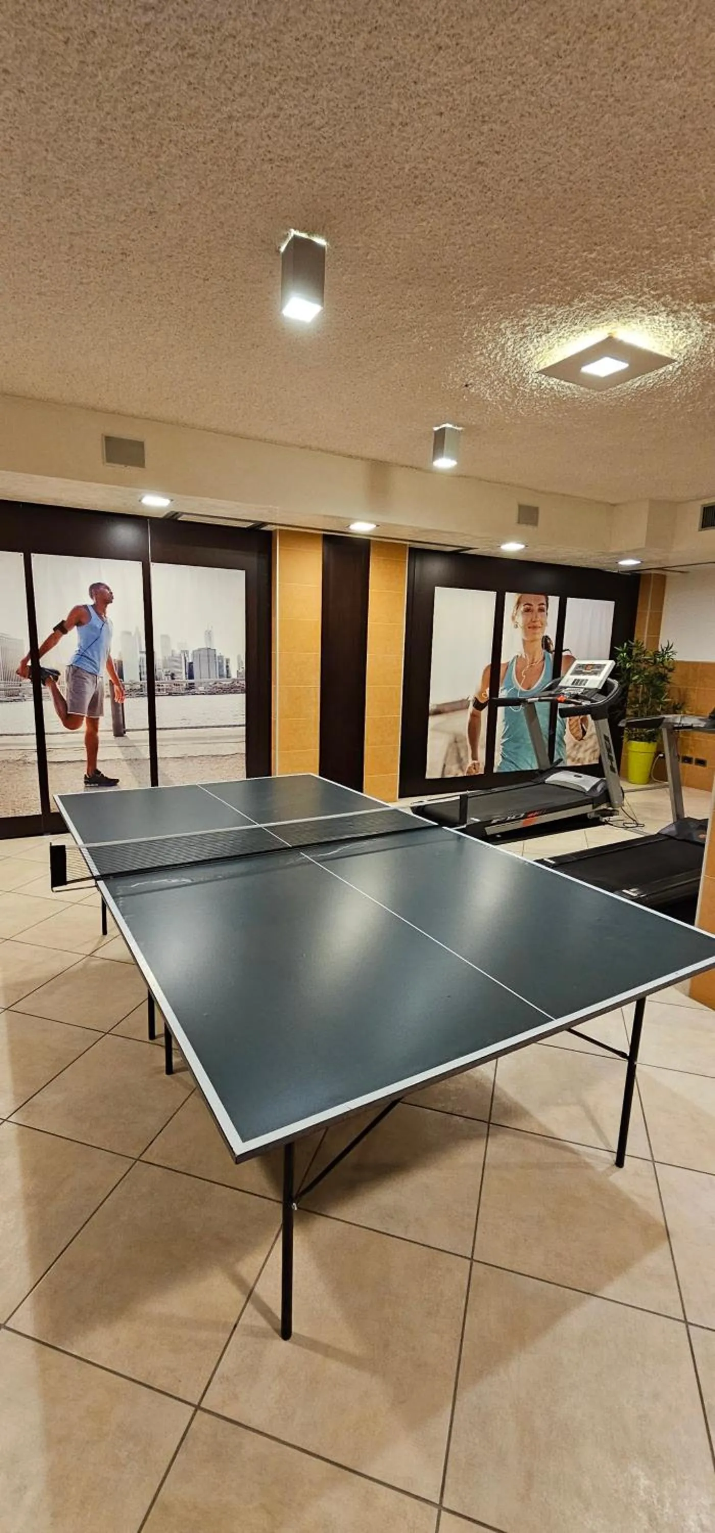 Table tennis in Kairos Garda Hotel