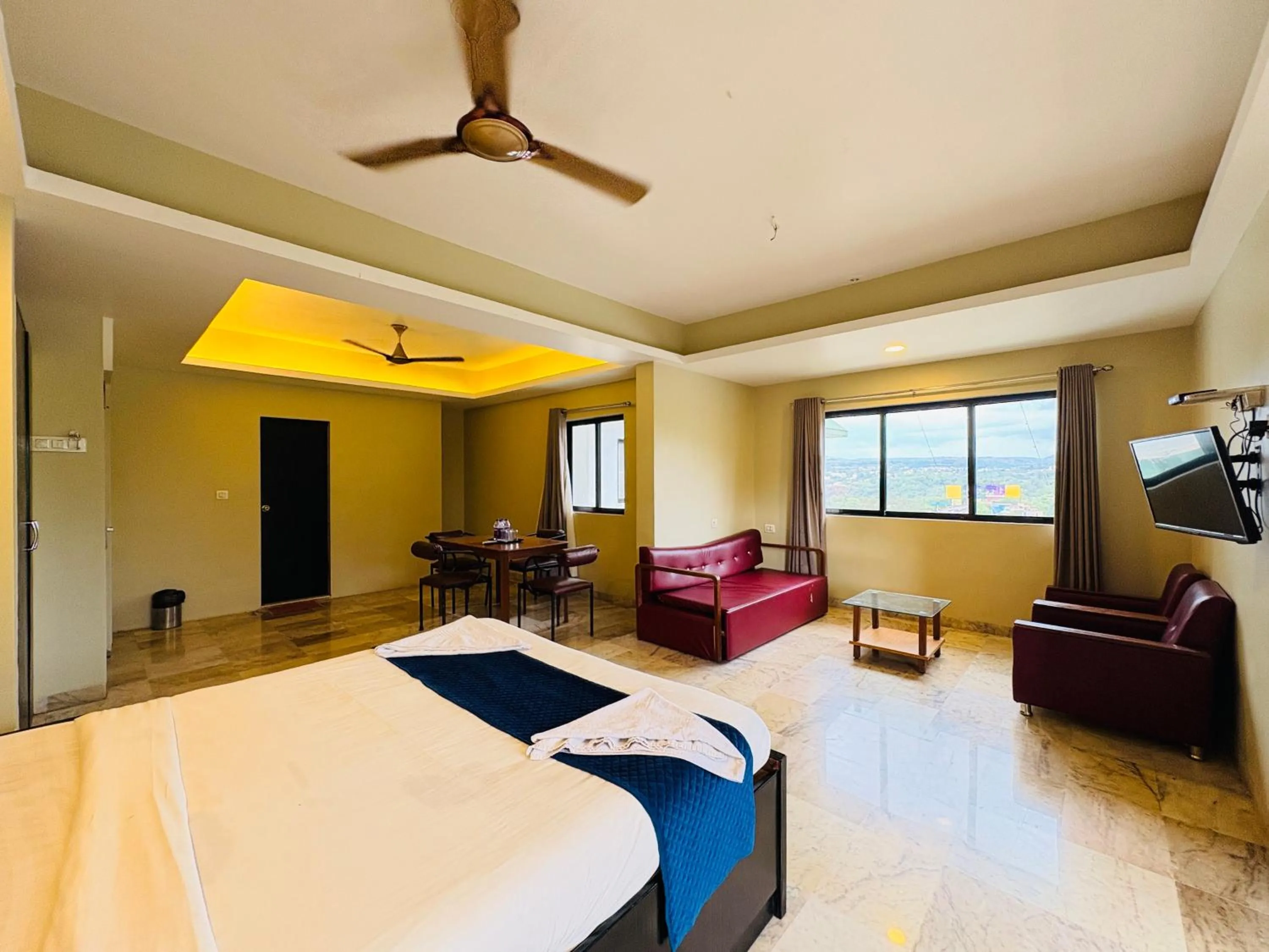 Bed in Sunrise Hill Resort