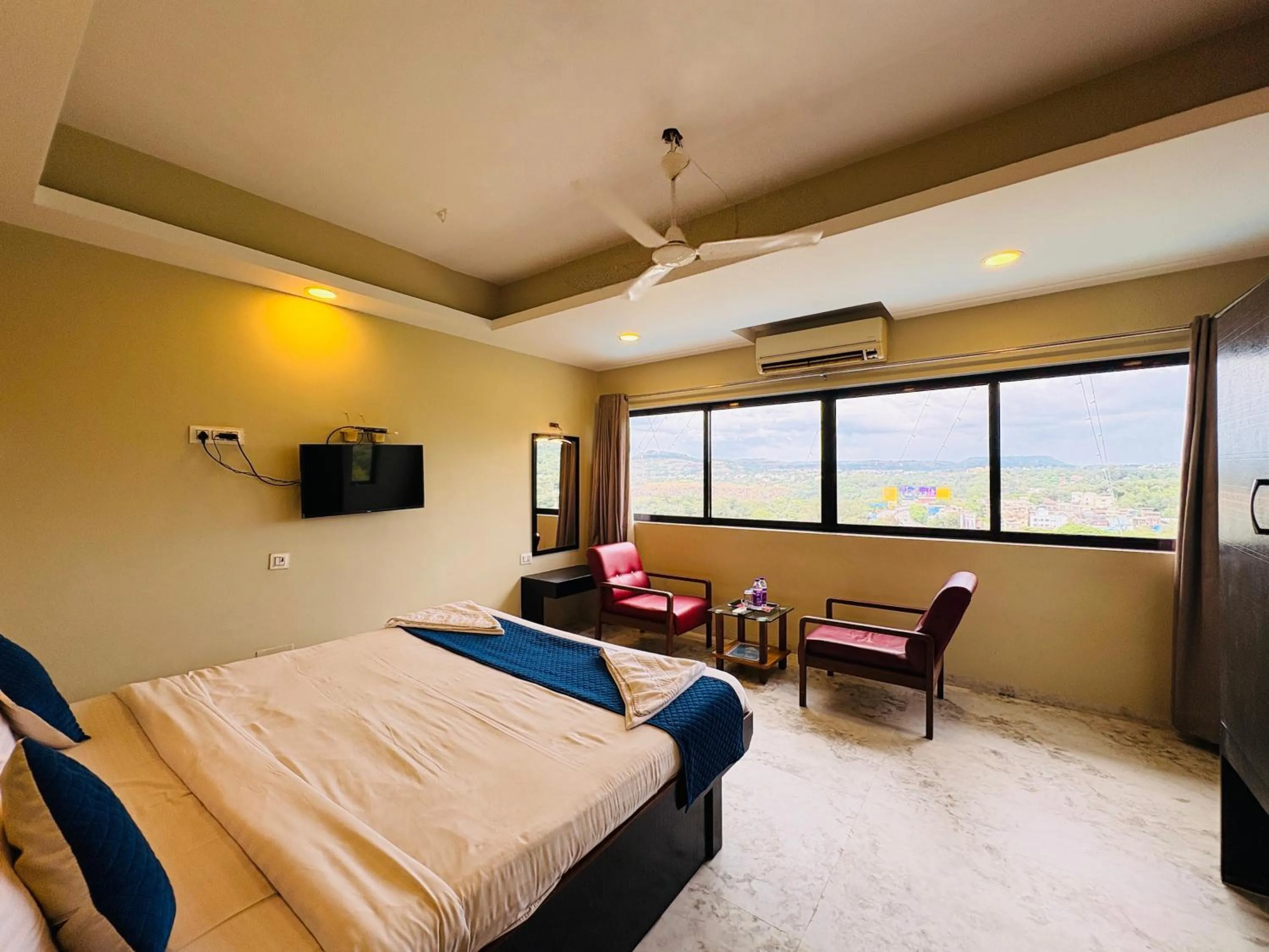 Bed in Sunrise Hill Resort