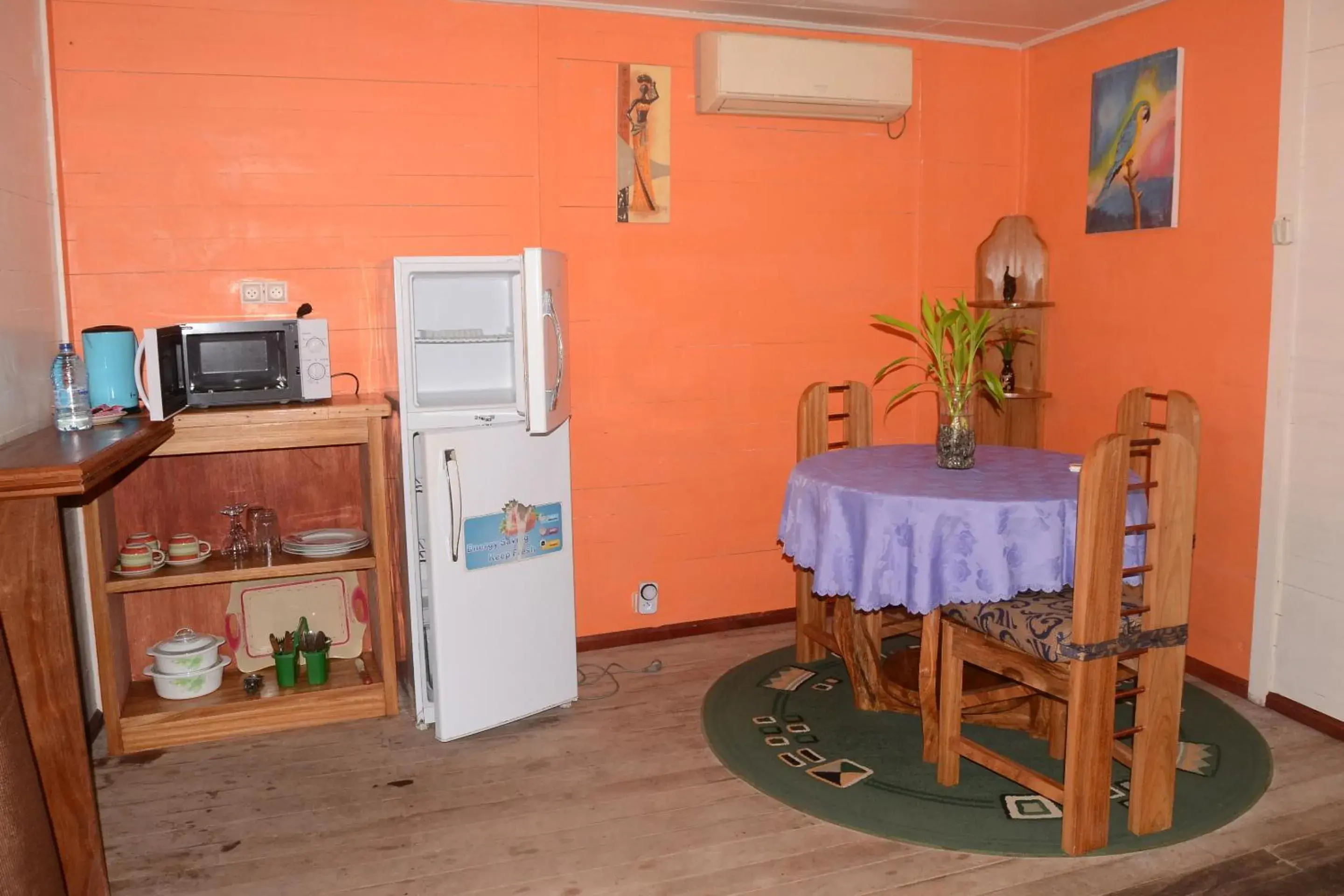 Bungalow with Patio in Les Gites de Kribi Bungalow with Patio in Les Gites de Kribi