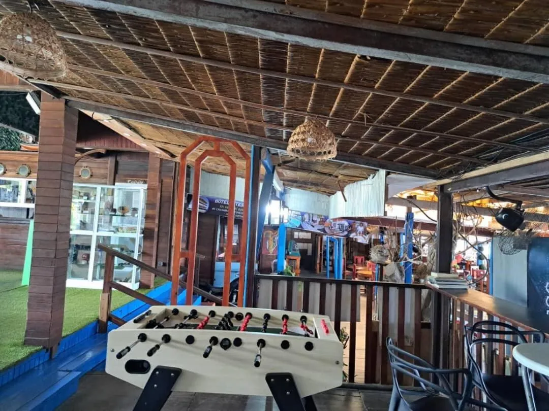 Dining area in Hôtel Restaurant Gites Kribi