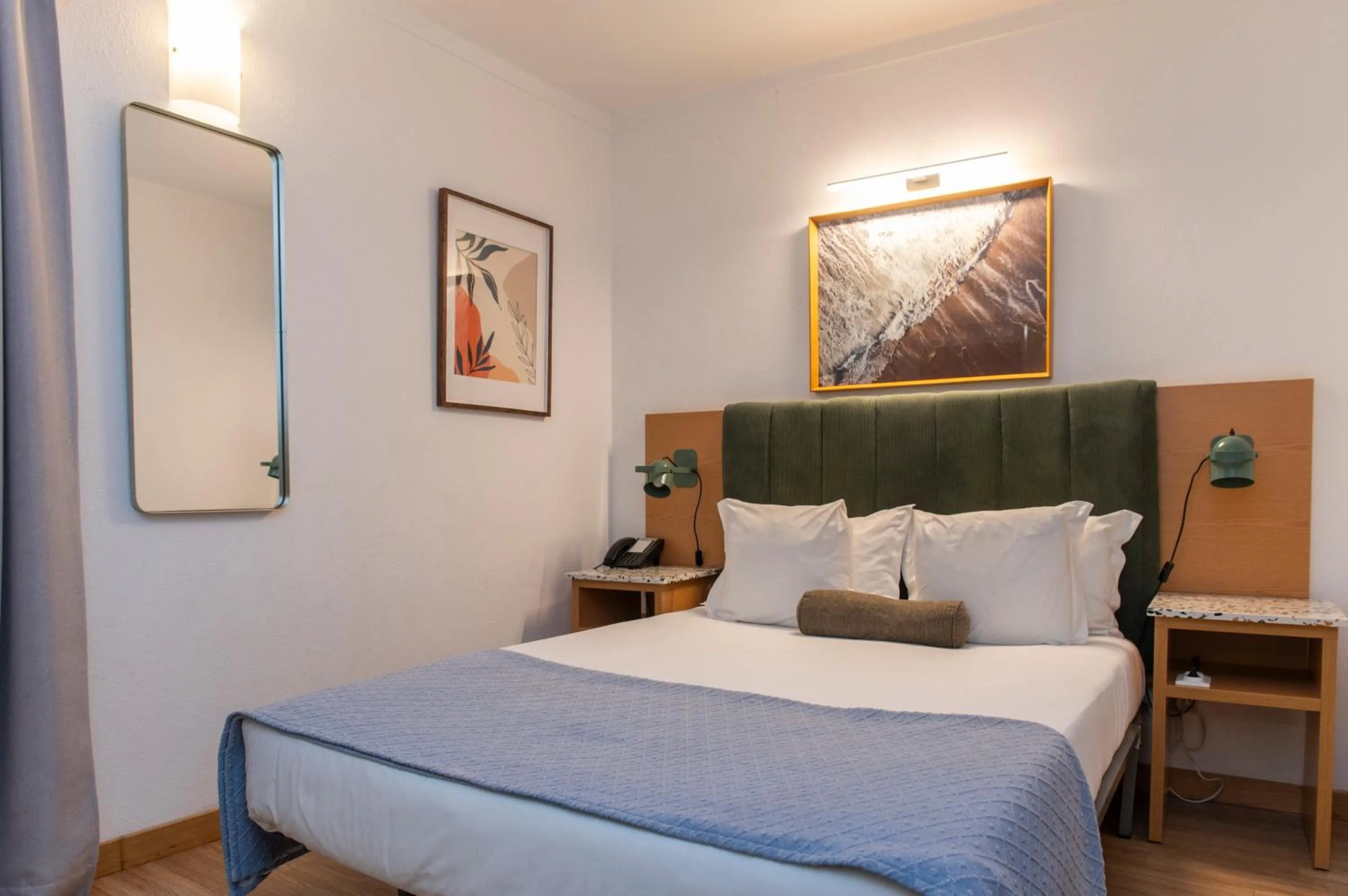 Bed in WOT Ericeira Soul