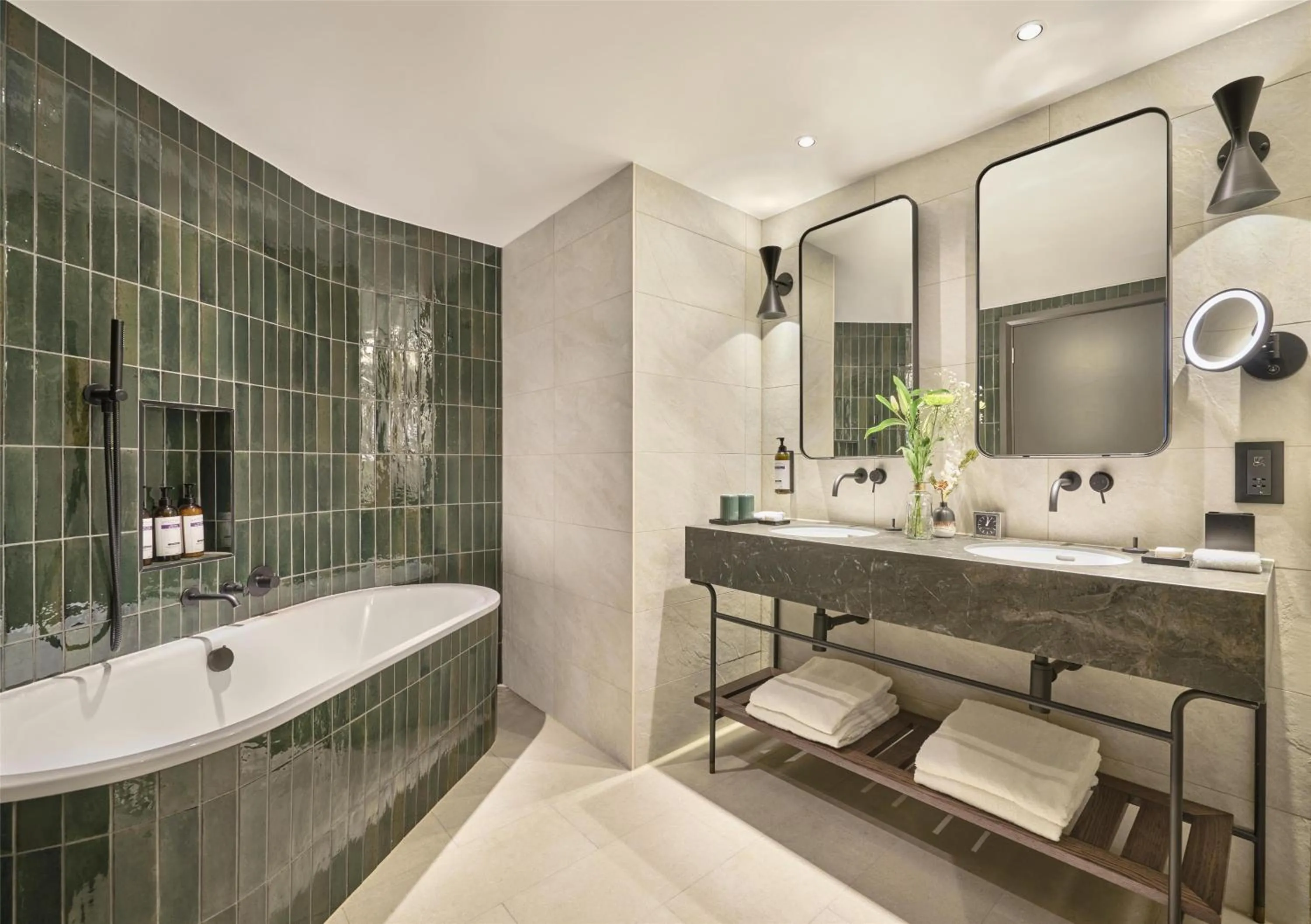 Bathroom in Hyatt Regency London Blackfriars