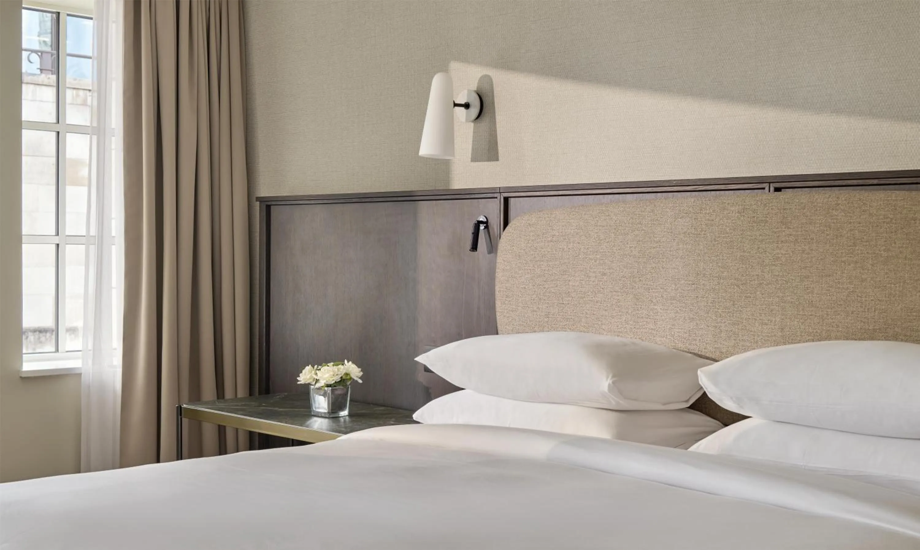 Bedroom, Bed in Hyatt Regency London Blackfriars