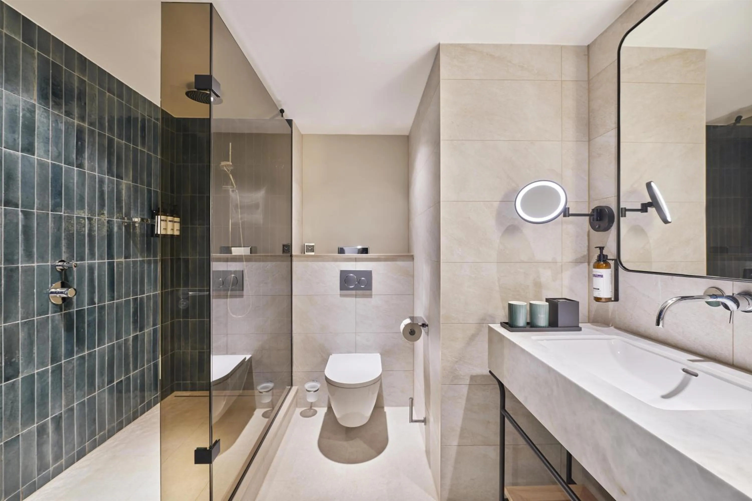 Bathroom in Hyatt Regency London Blackfriars