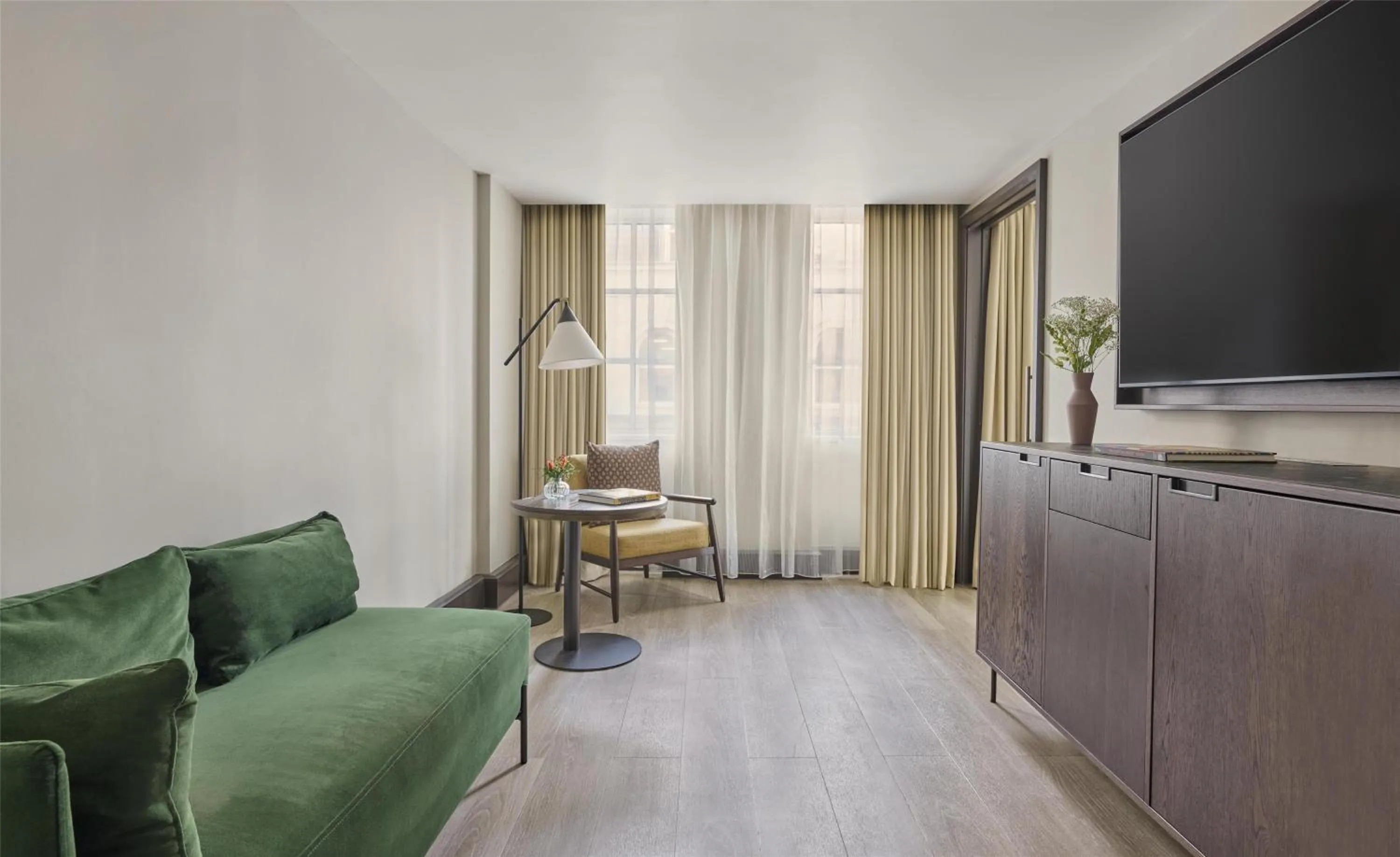 TV and multimedia in Hyatt Regency London Blackfriars