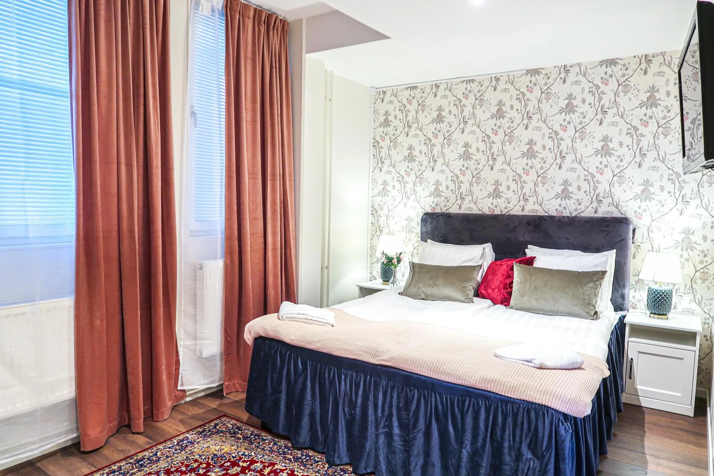 Bed in Hotel City Living