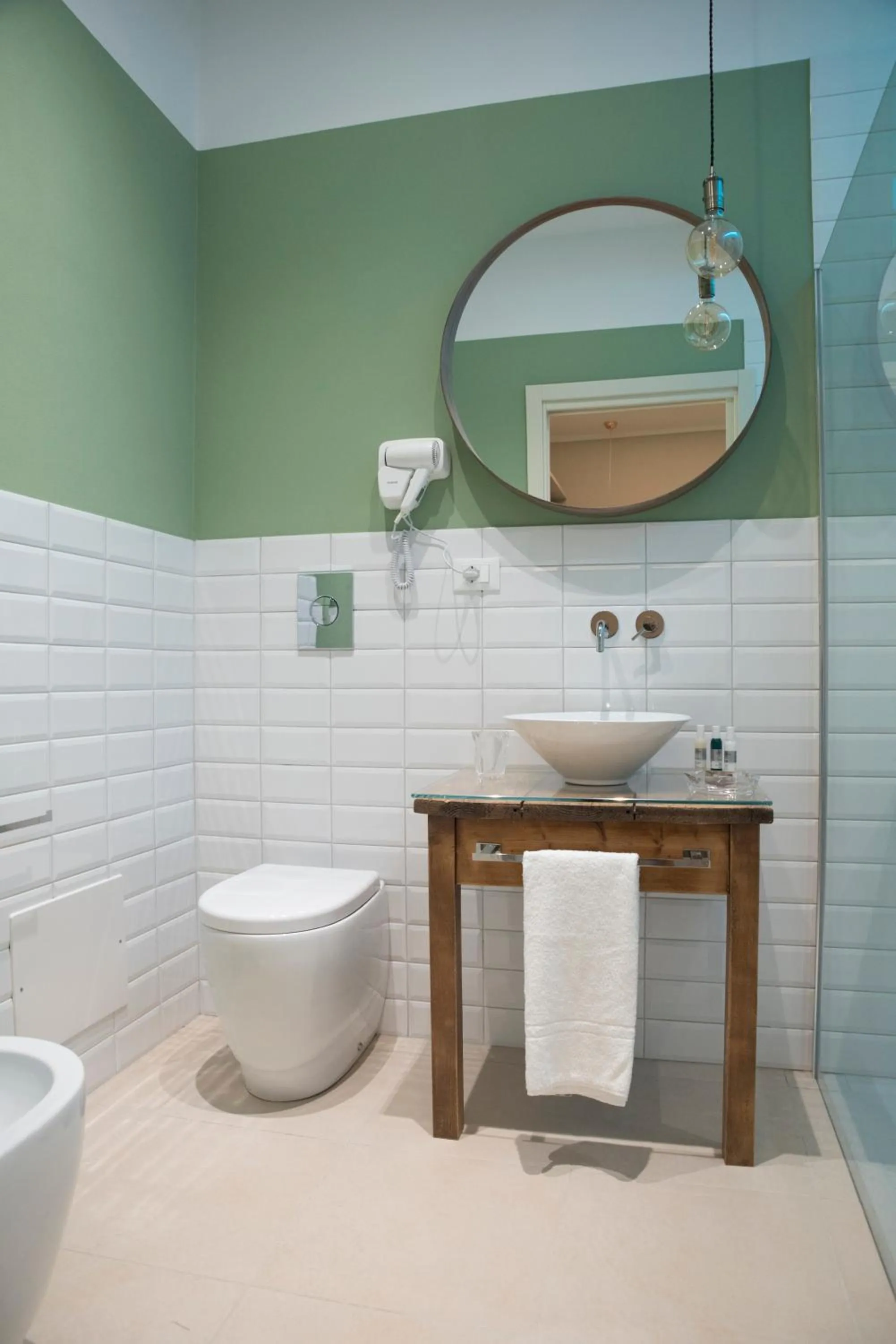 Bathroom in L'Albero