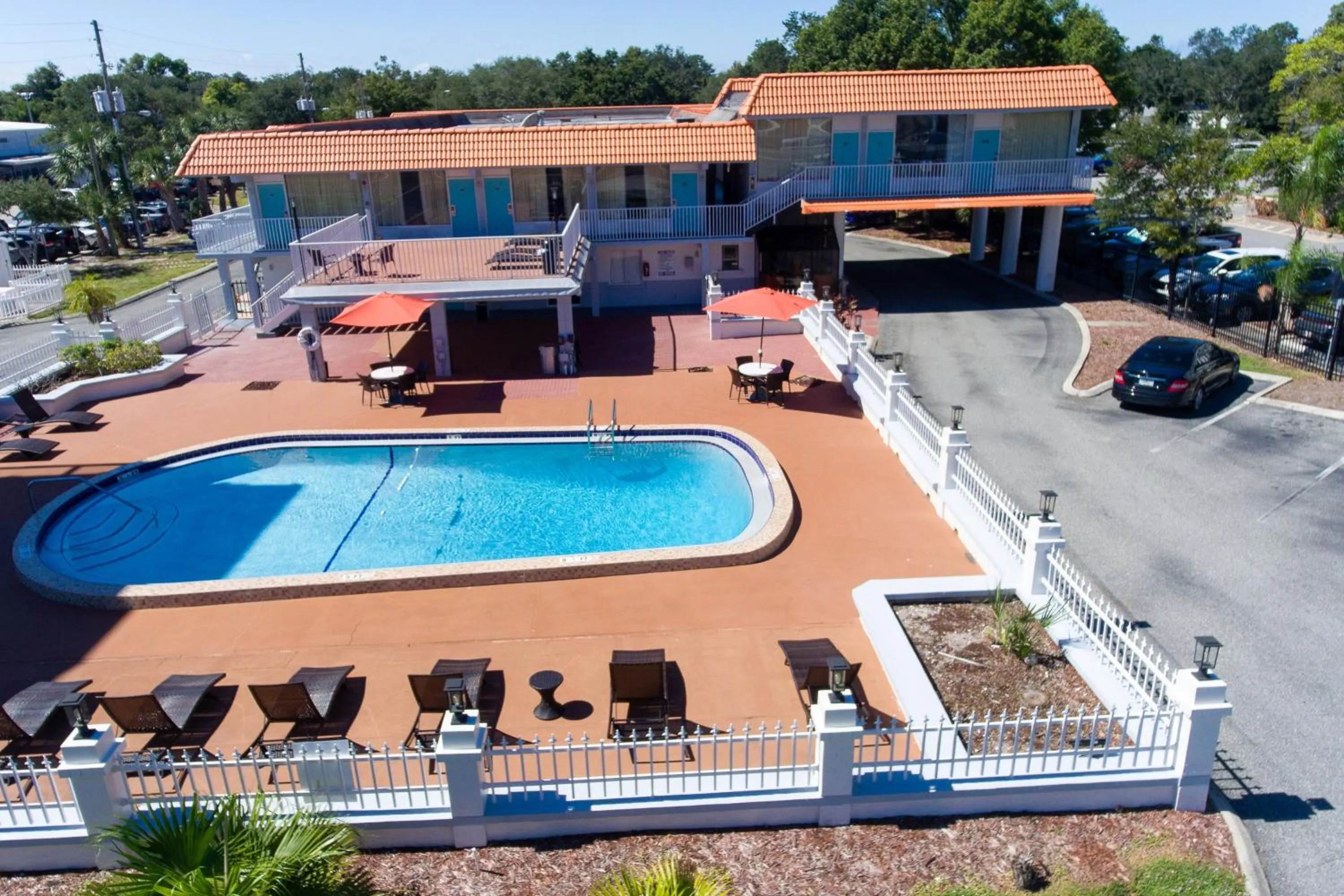 Property building in Howard Johnson by Wyndham Clearwater - Dunedin