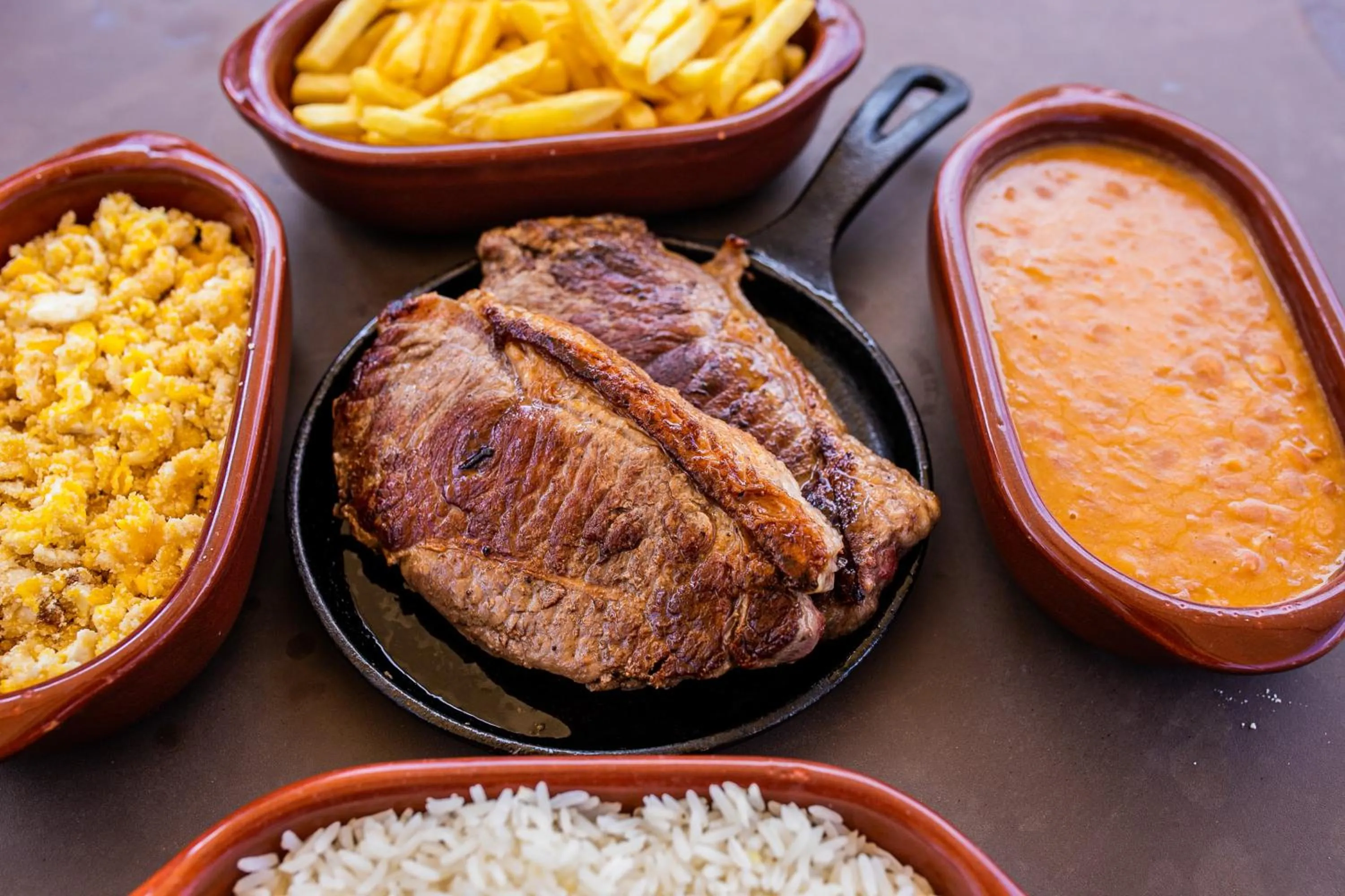 Lunch in Hotel Fazenda Horizonte Belo