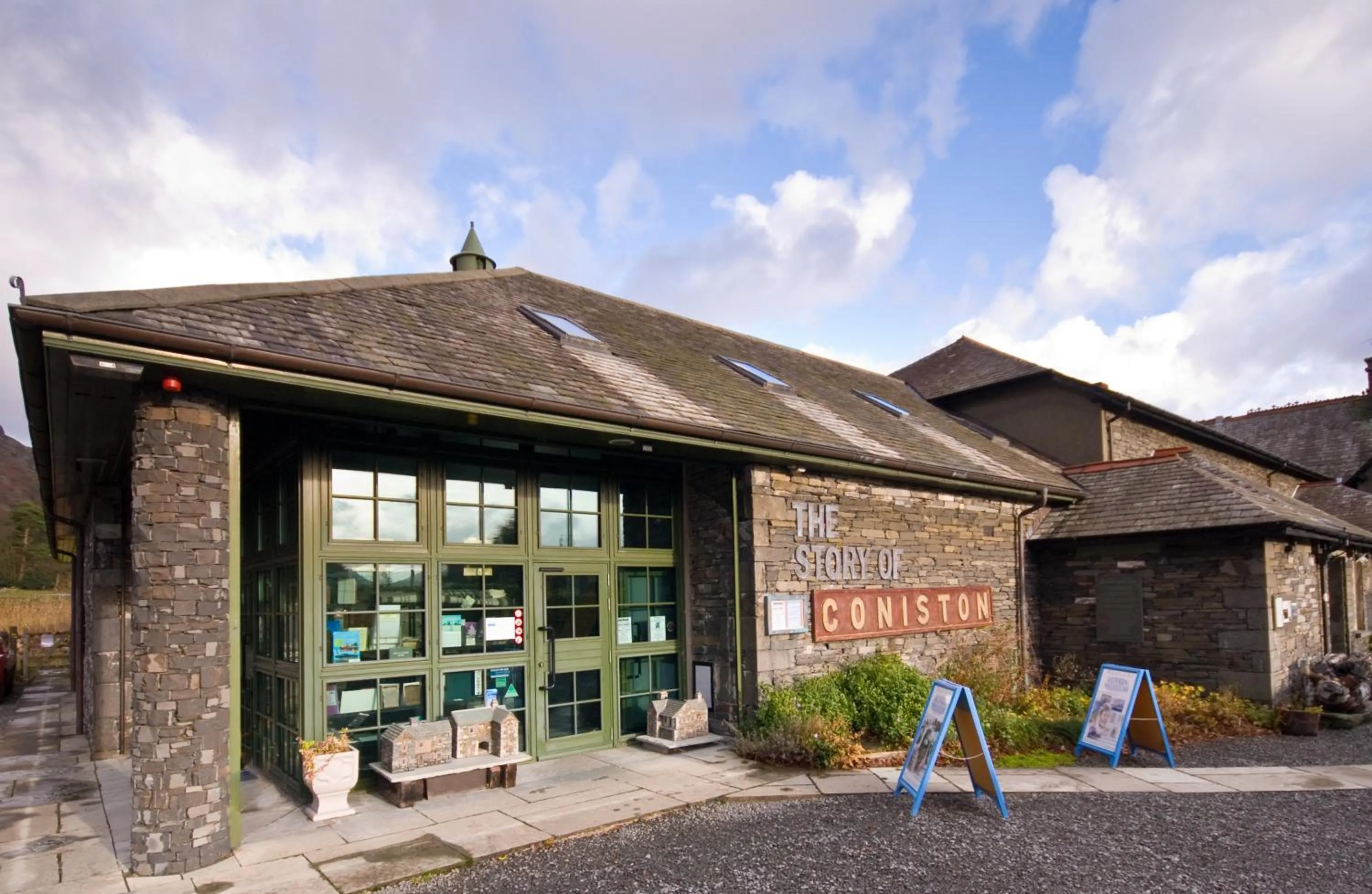Property building in The Yewdale Inn and Hotel Coniston Village