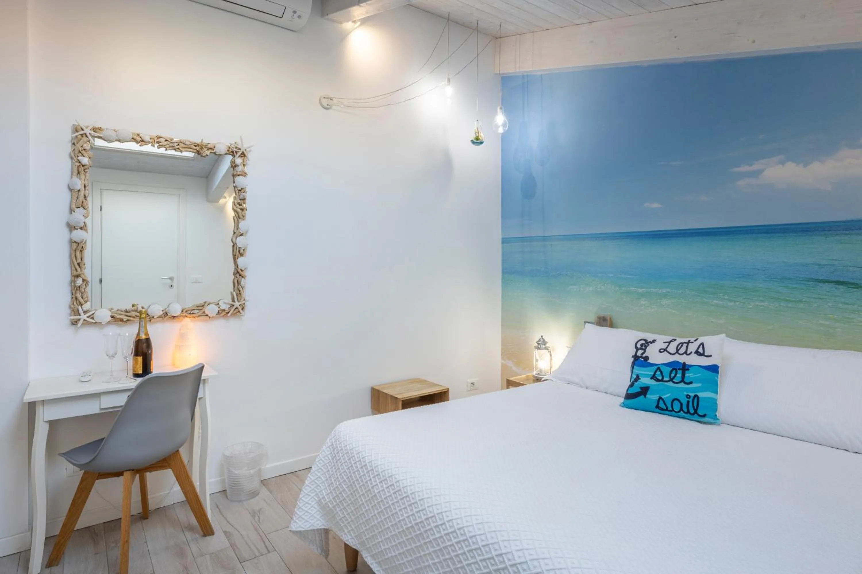 Bed in Acquamarina b&b