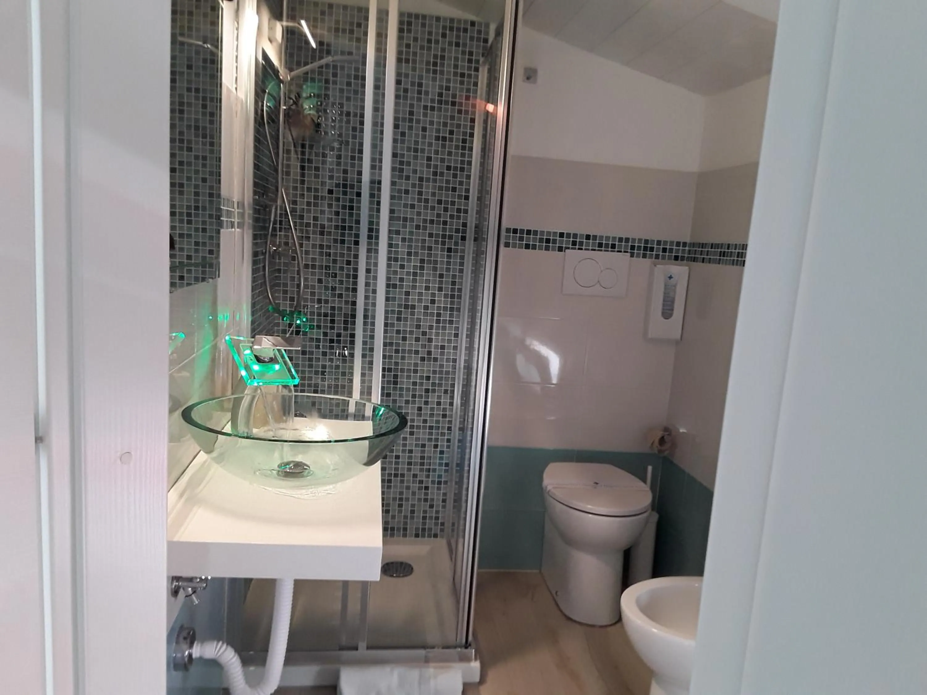 Bathroom in Acquamarina b&b