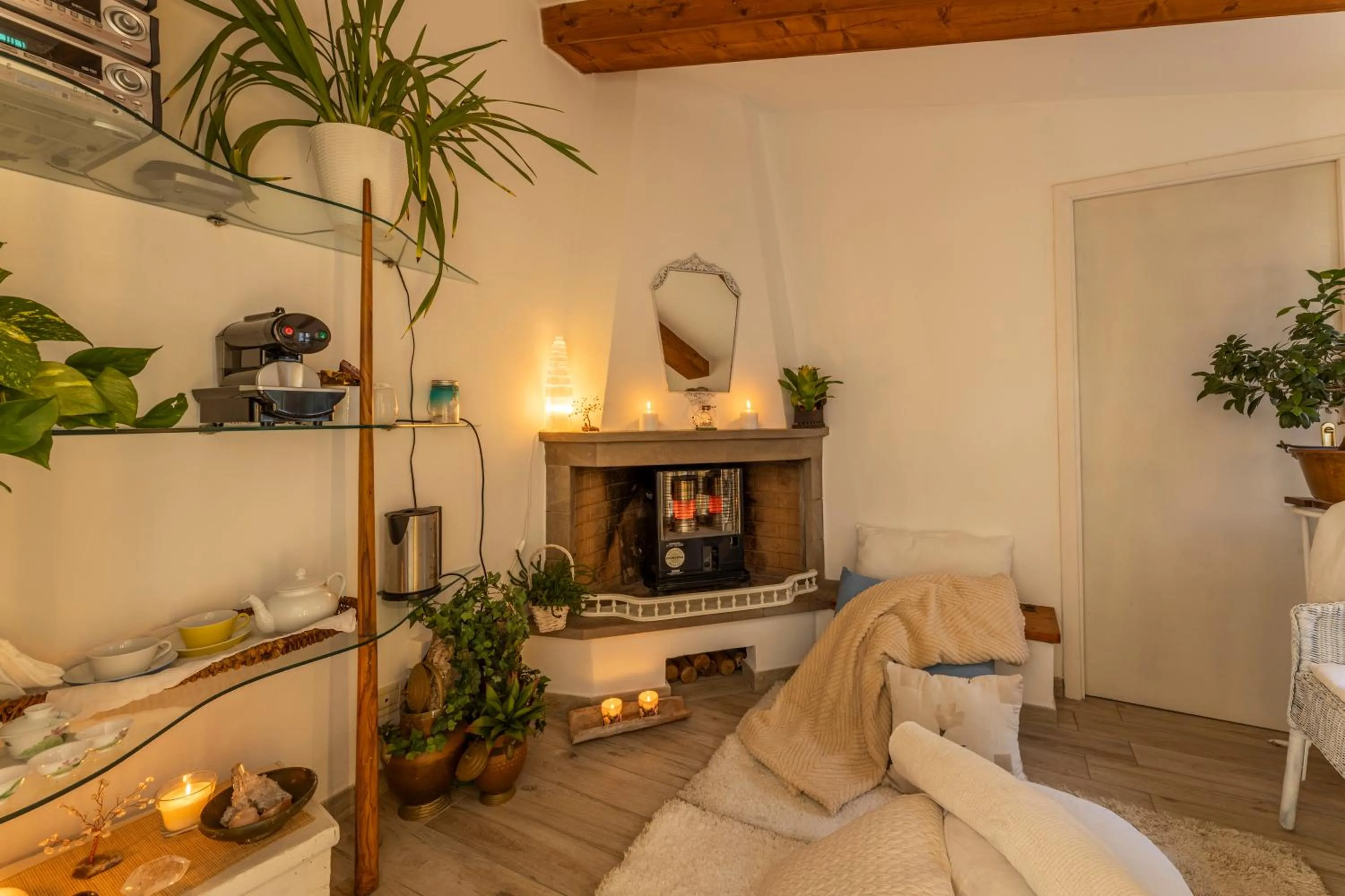 Area and facilities in Acquamarina b&b
