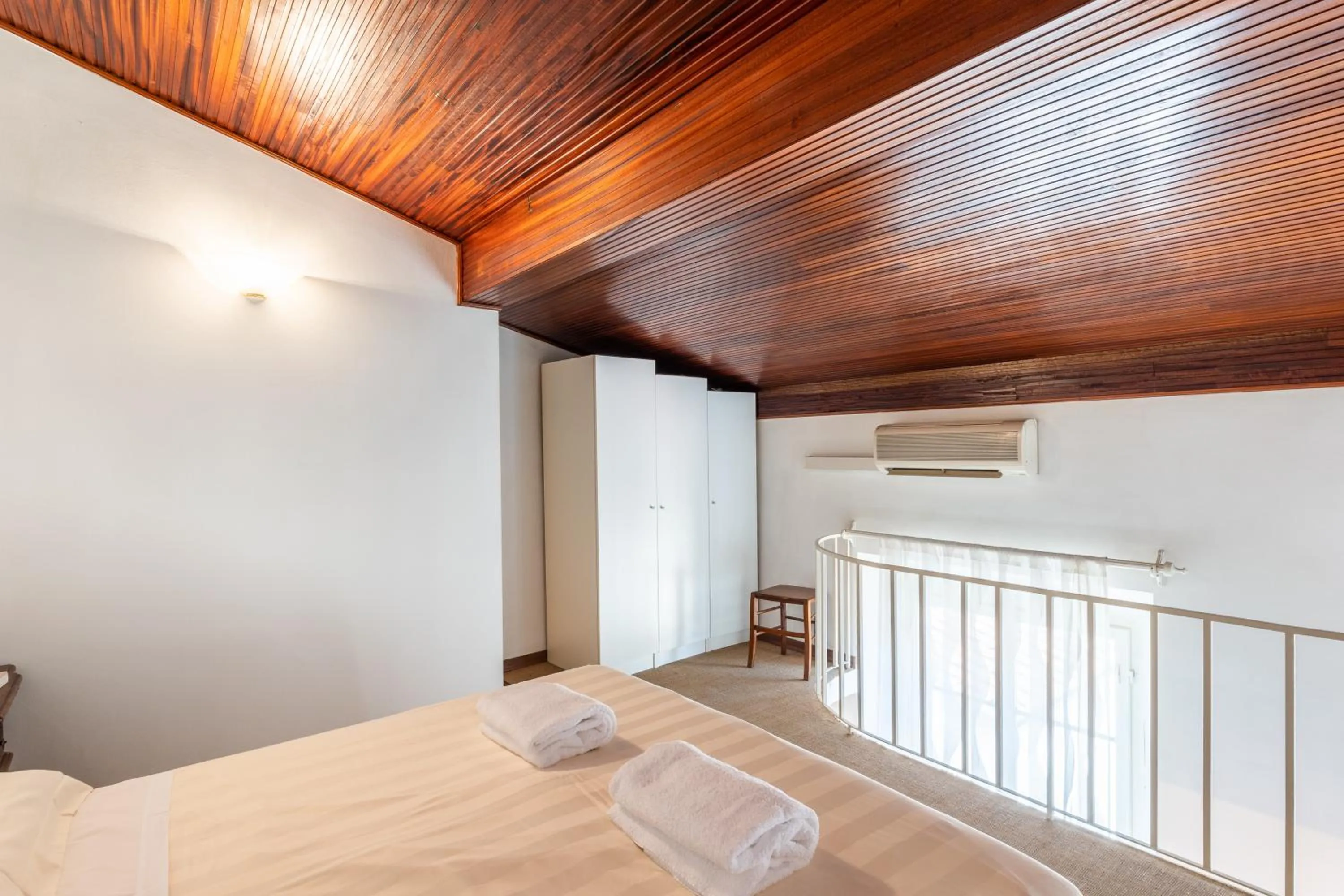 Bed in Cavourotto Terrace by Mmega