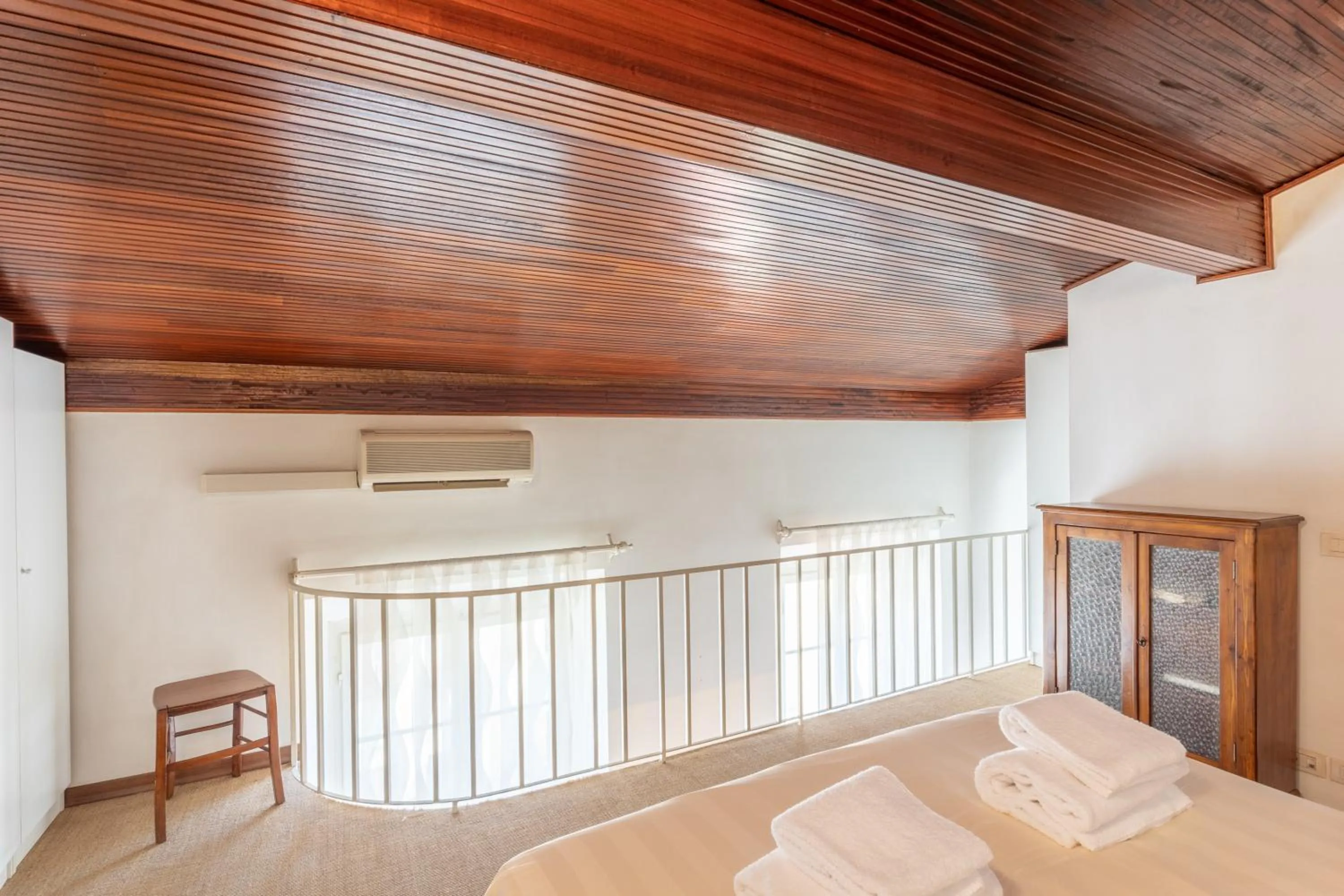 Bed in Cavourotto Terrace by Mmega