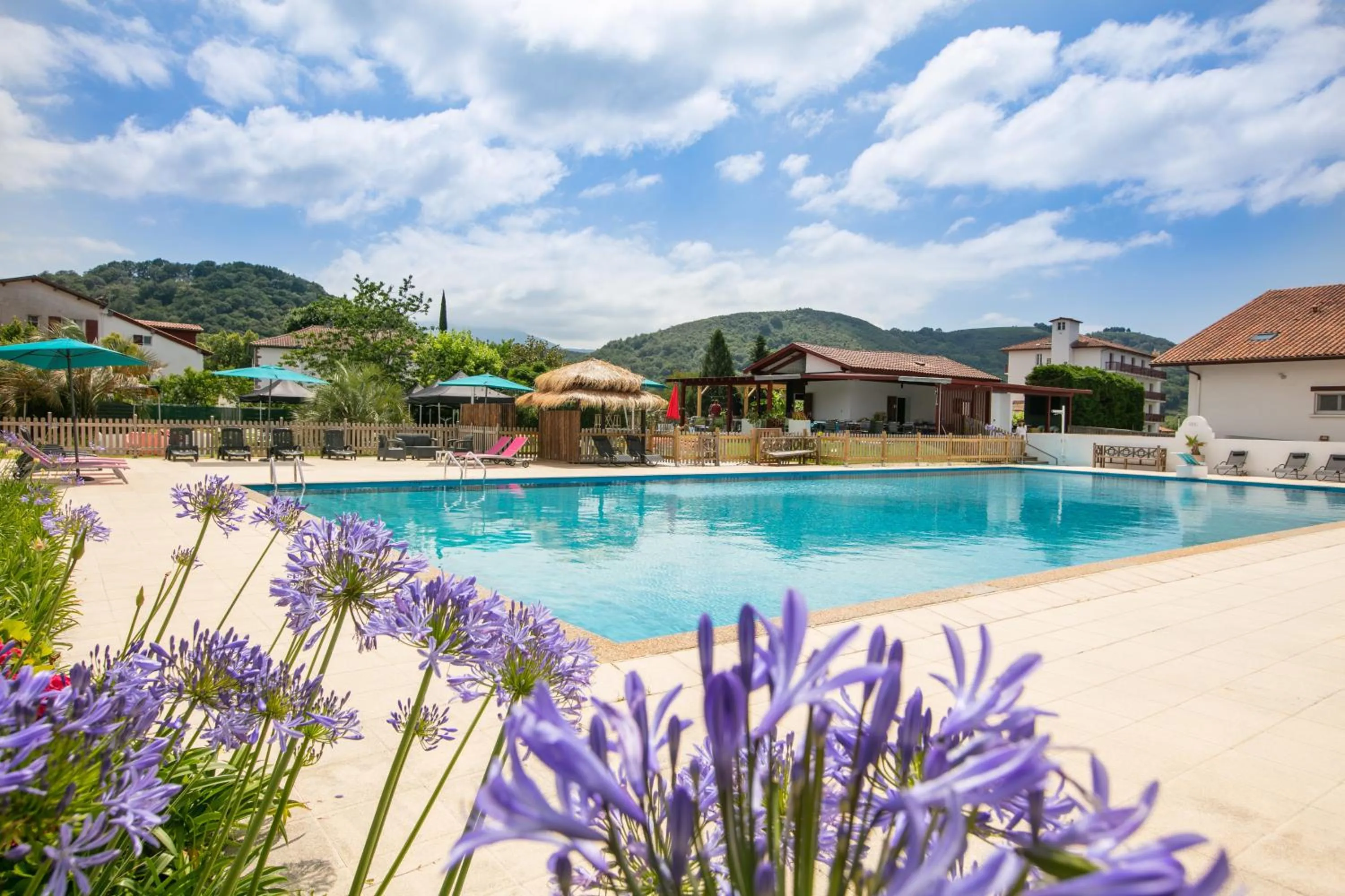 Pool view in Hotel Restaurant Bonnet