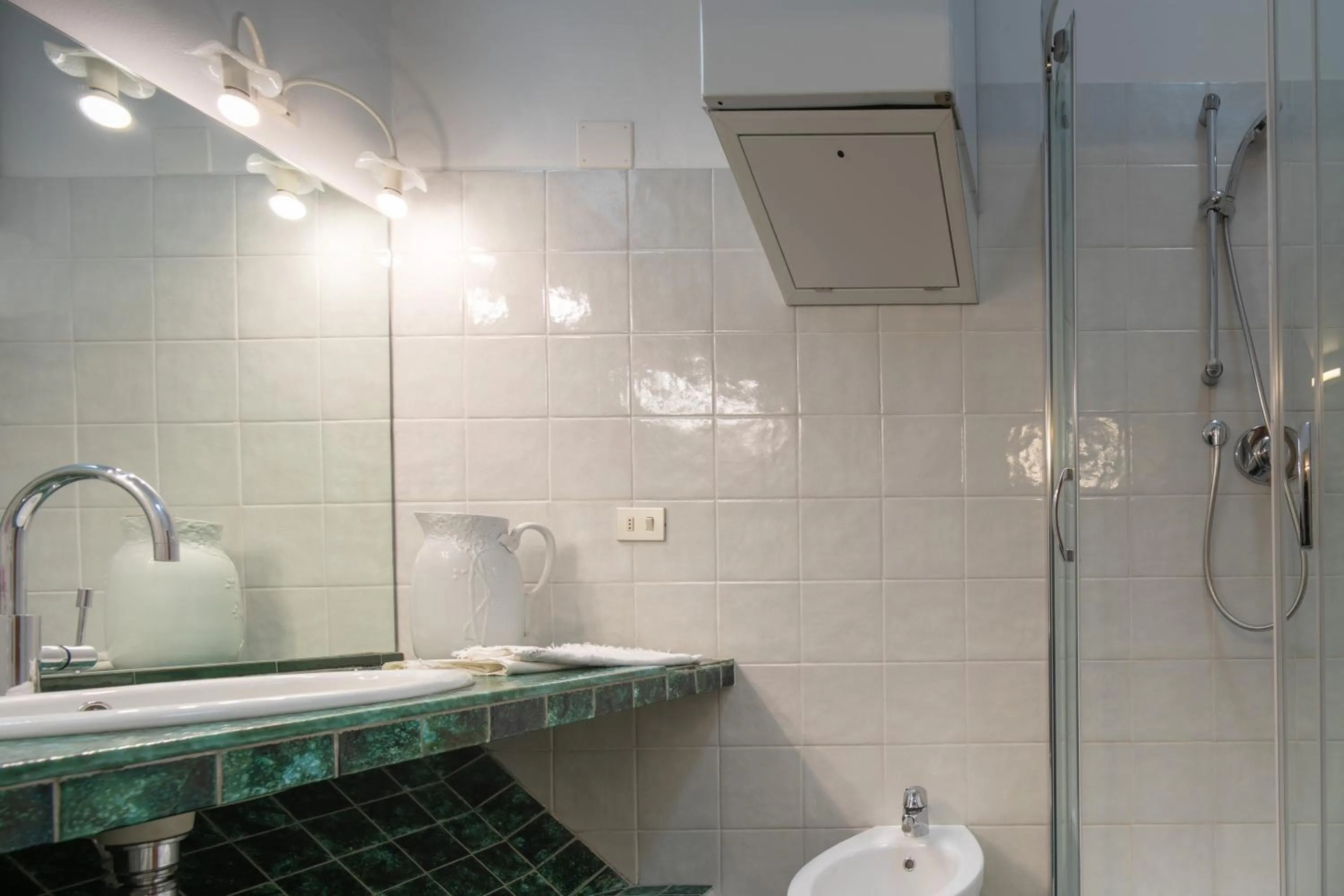 Shower in Pitti Luxury Terrace by Mmega