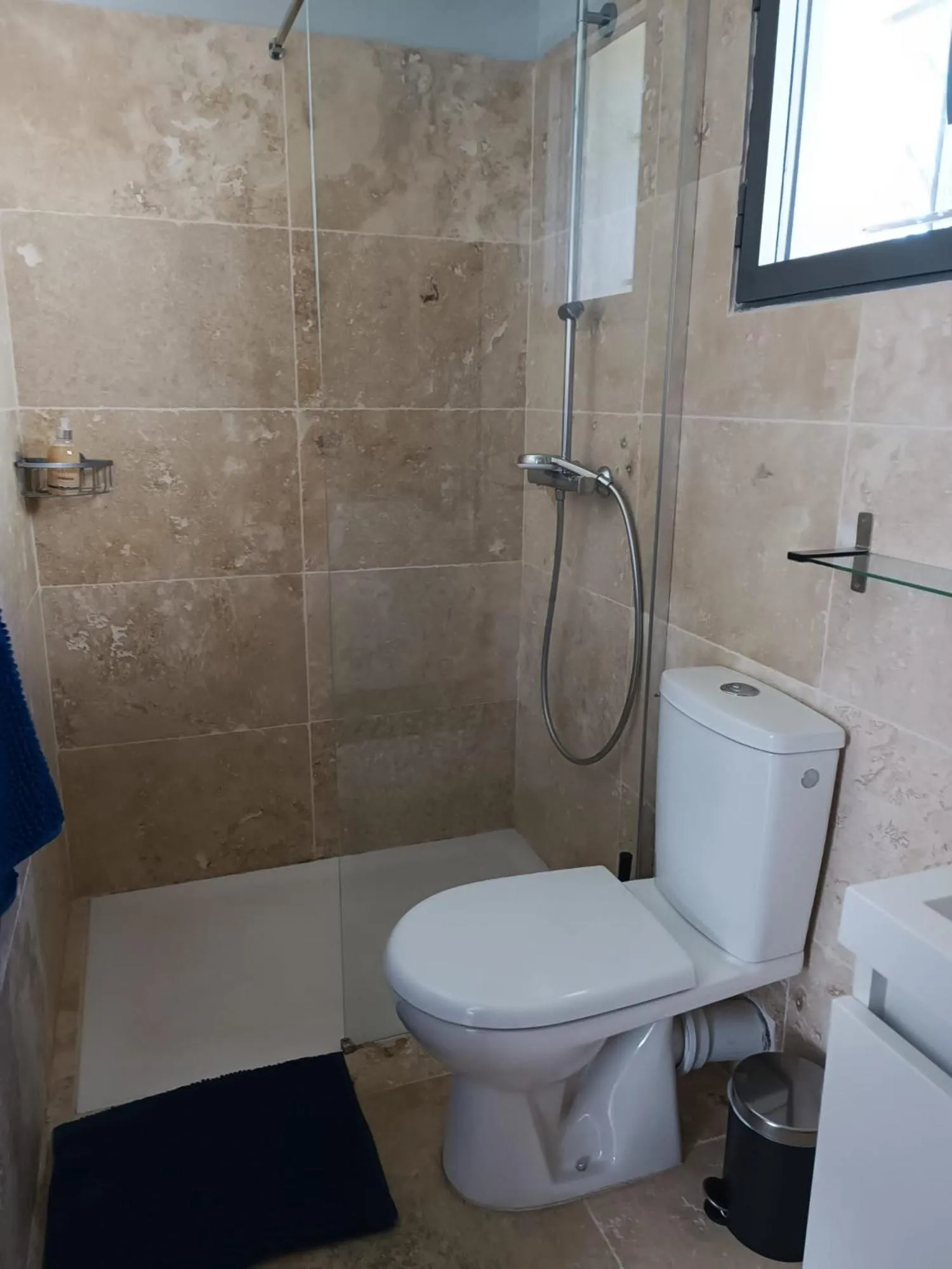 Bathroom in La Goutadou