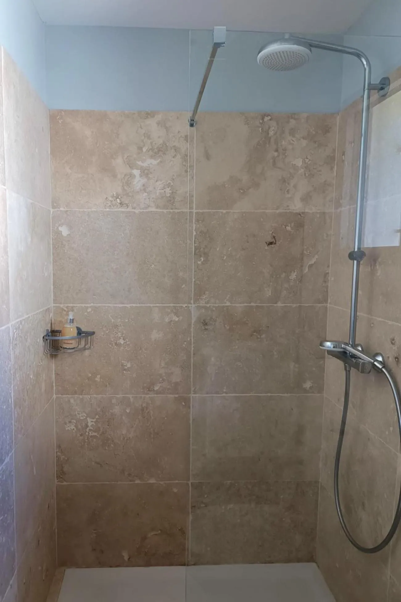 Shower in La Goutadou
