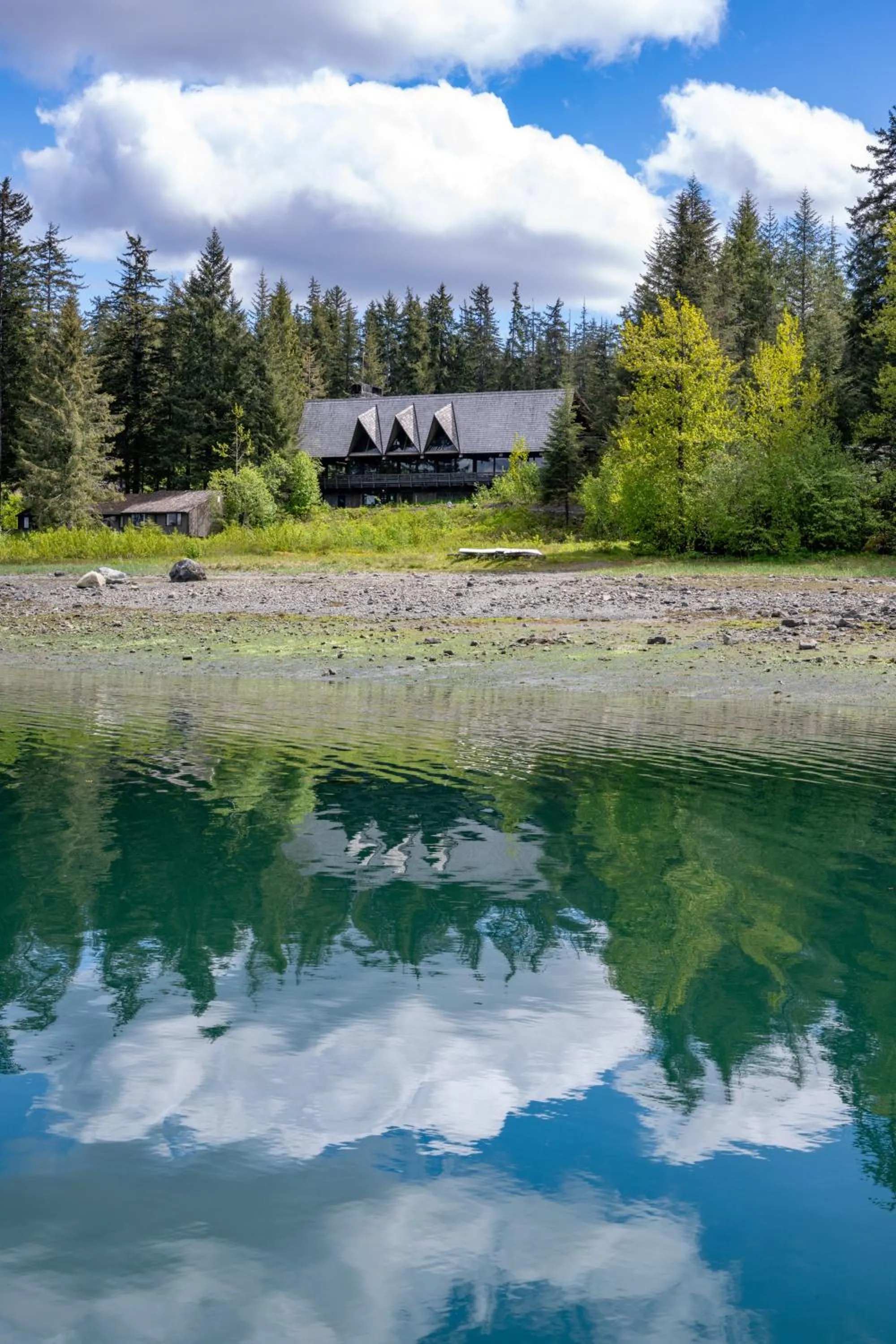 Property building in Glacier Bay Lodge