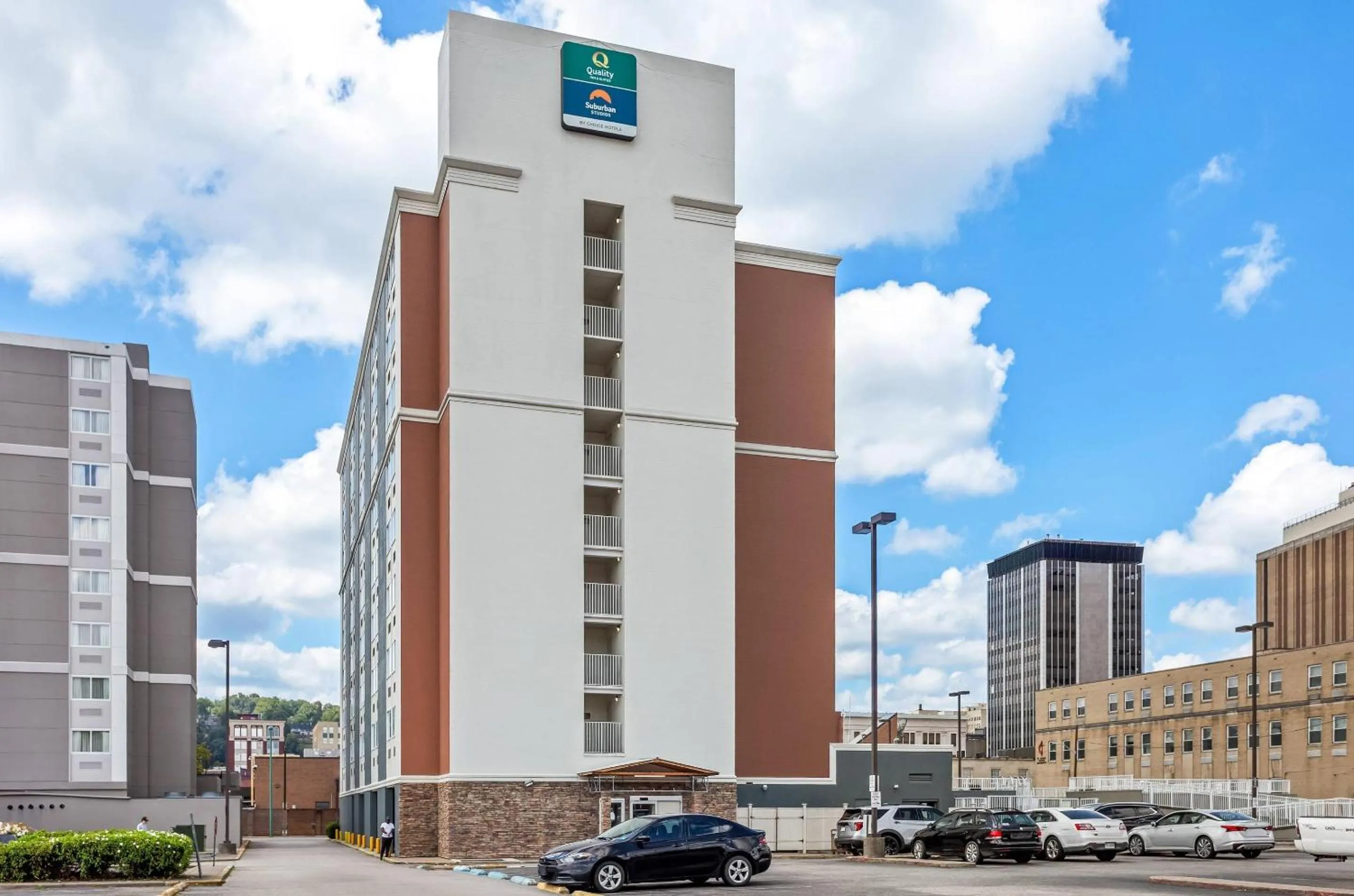 Property building in Quality Inn & Suites Charleston - Civic Center