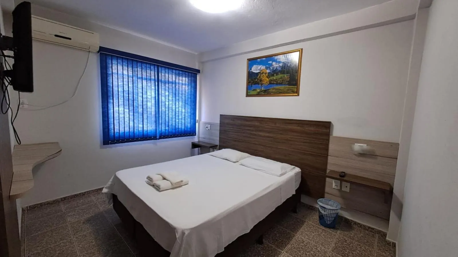 Bed in Hotel Blue Star II