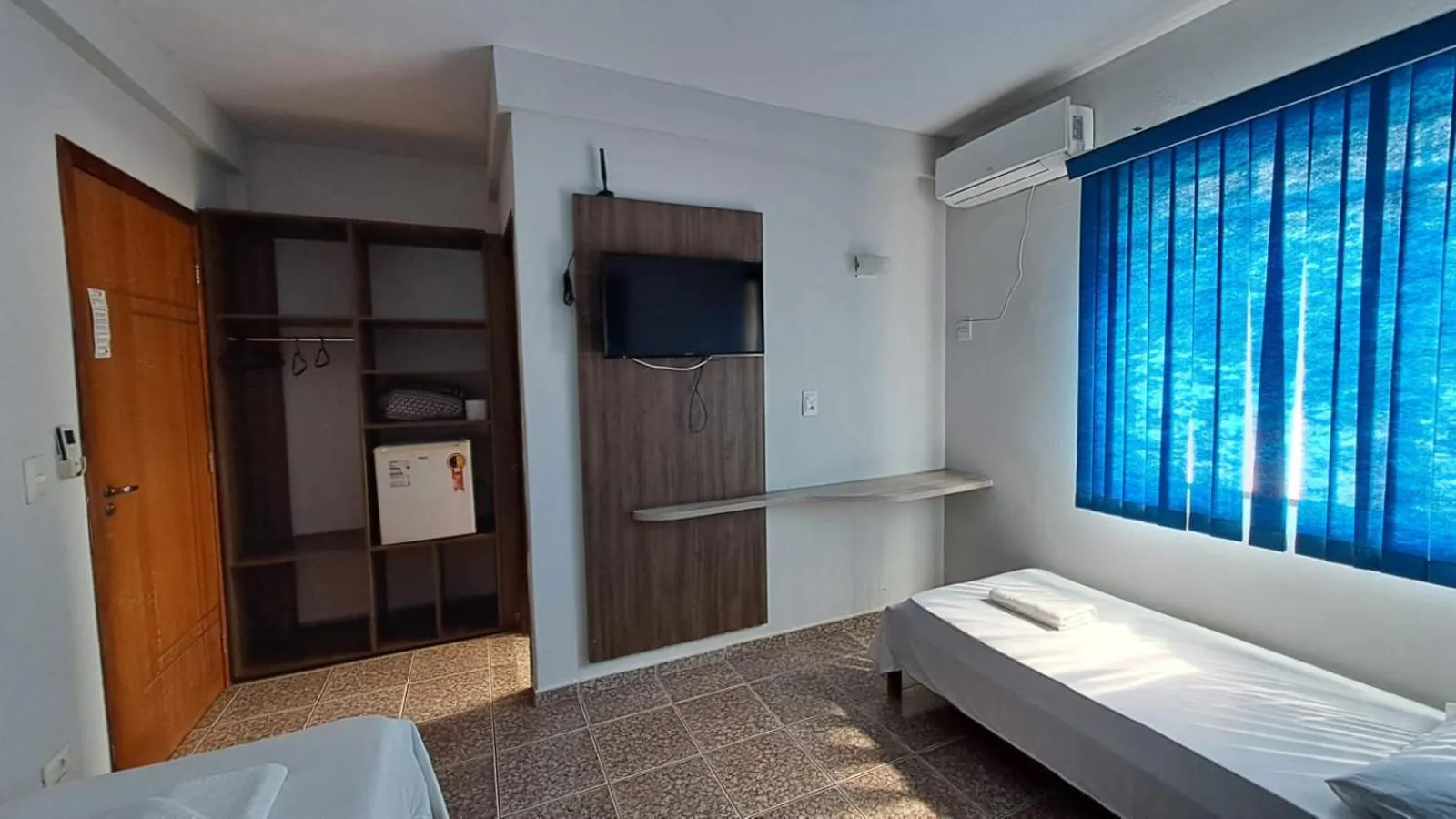 Bed in Hotel Blue Star II