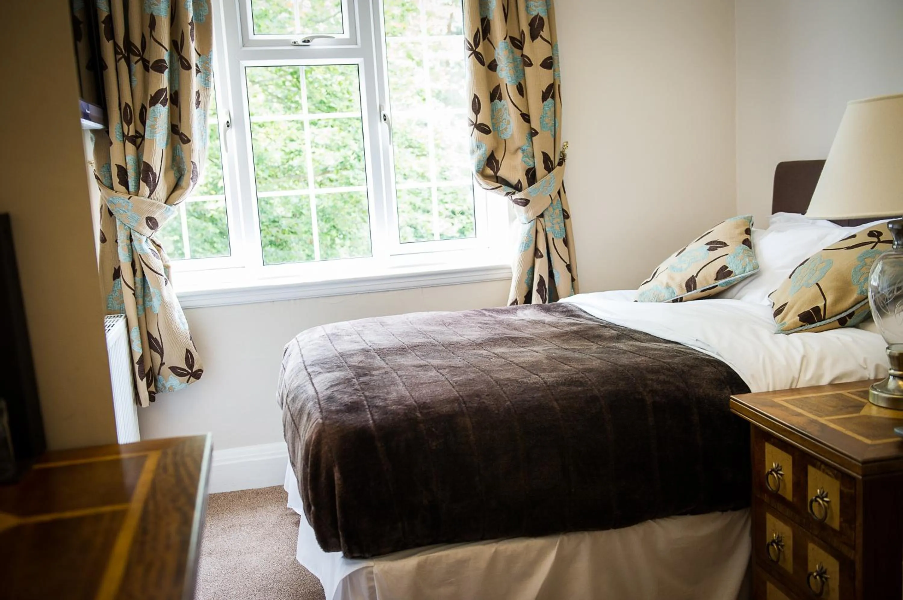 Bed in Claverton Hotel