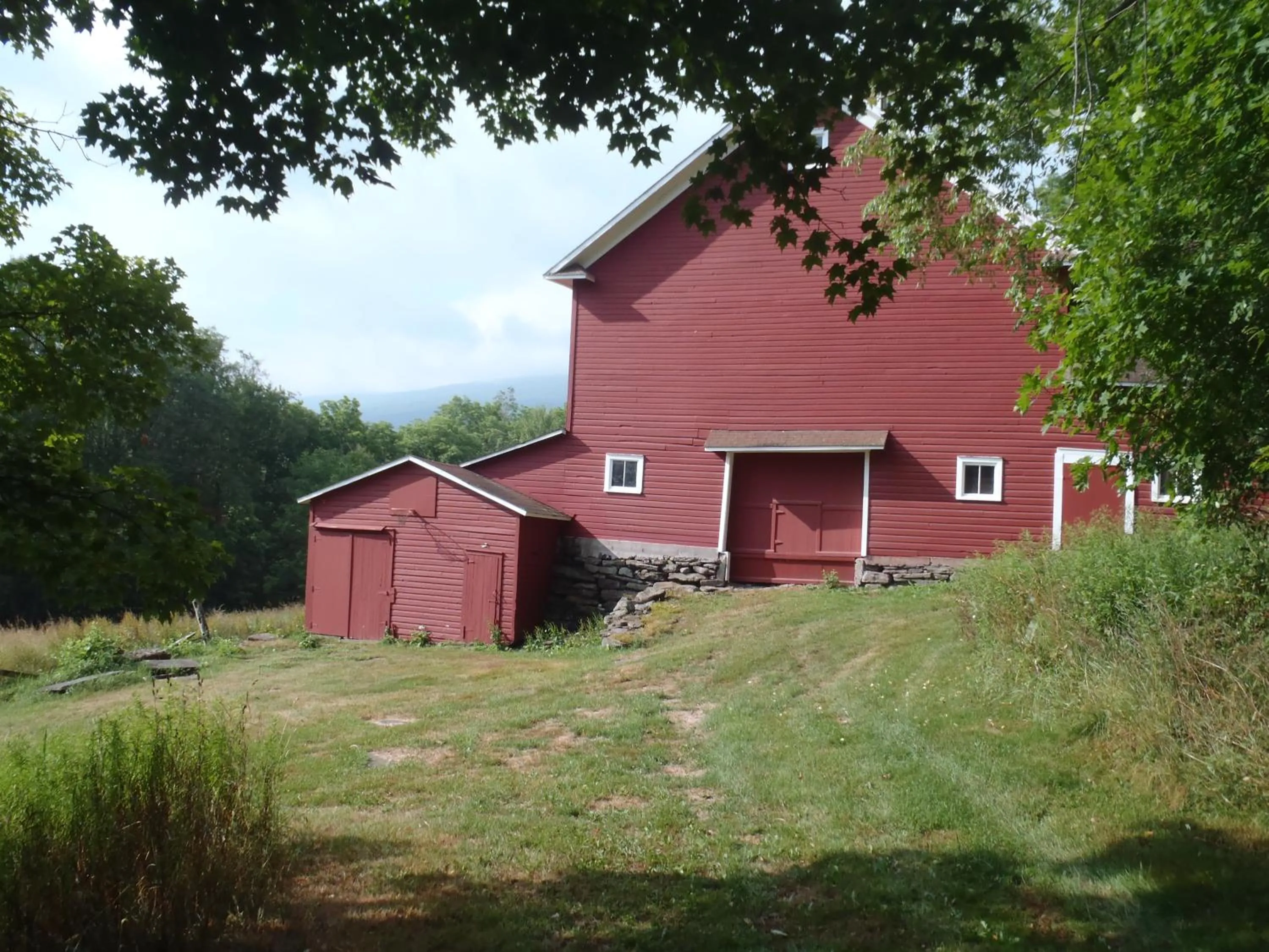 Breezy Hill Inn