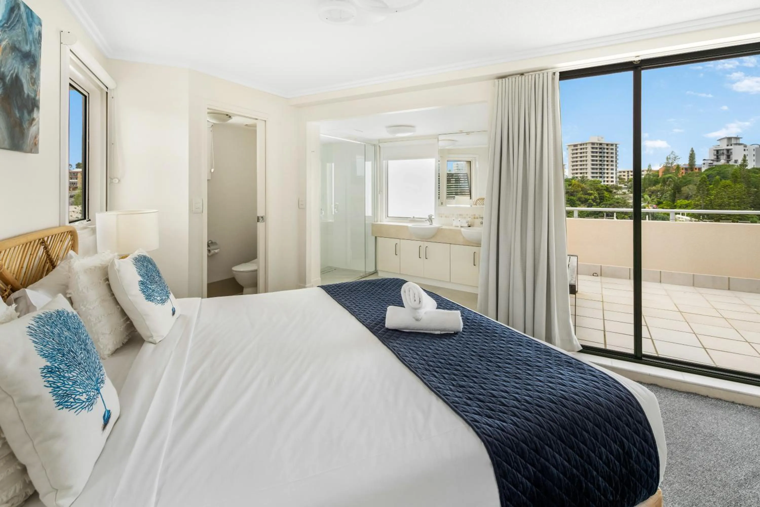 Bedroom, Bed in ULTIQA Shearwater Resort