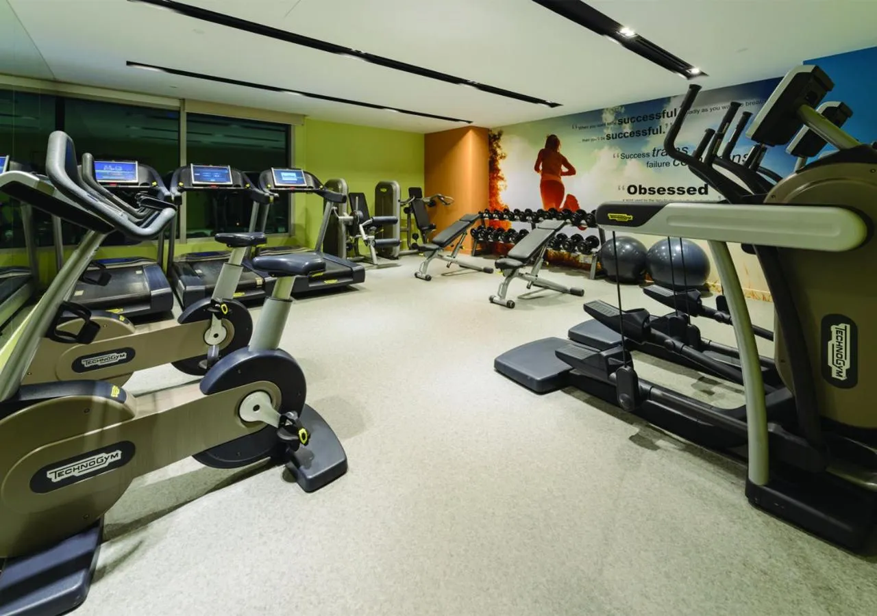 Fitness centre/facilities in Park Avenue Rochester