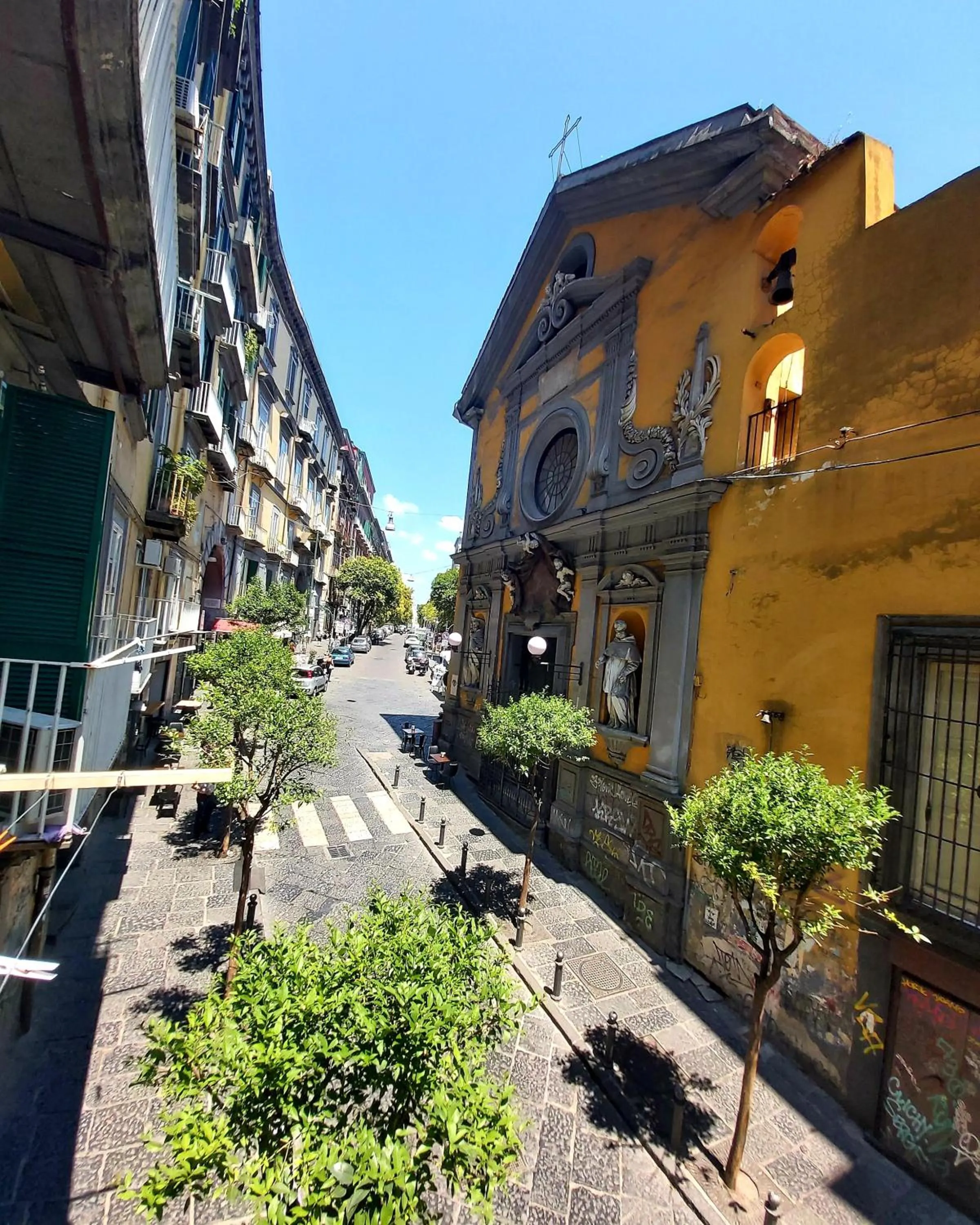 Property building in B&Bistrot