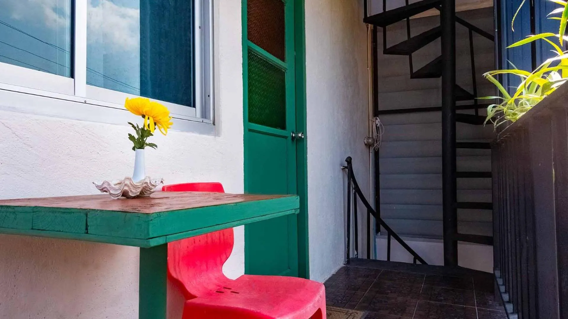 Balcony/Terrace in Sabina Guesthouse Kamala