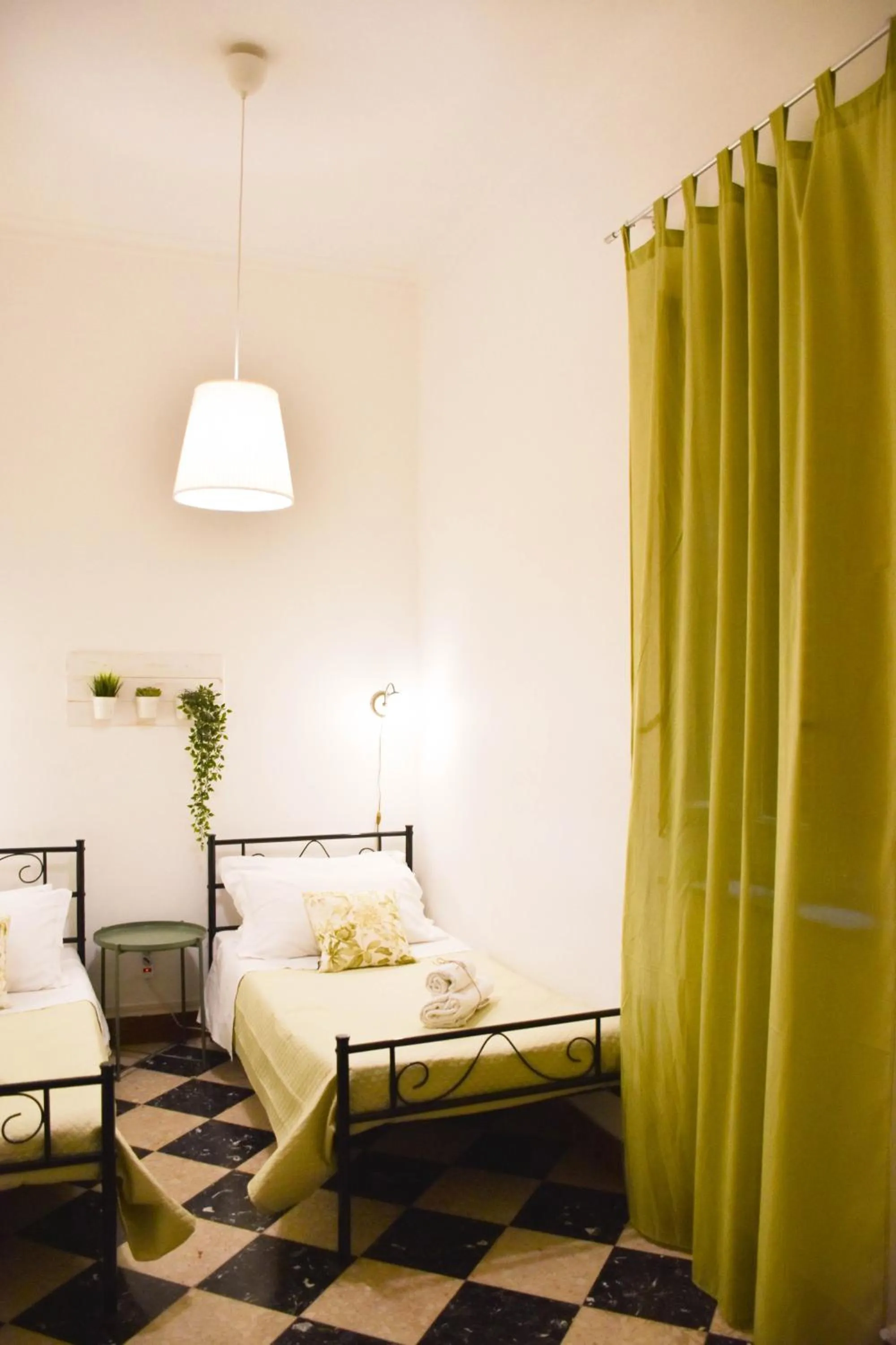 Bed in Casa Jolanda B&B