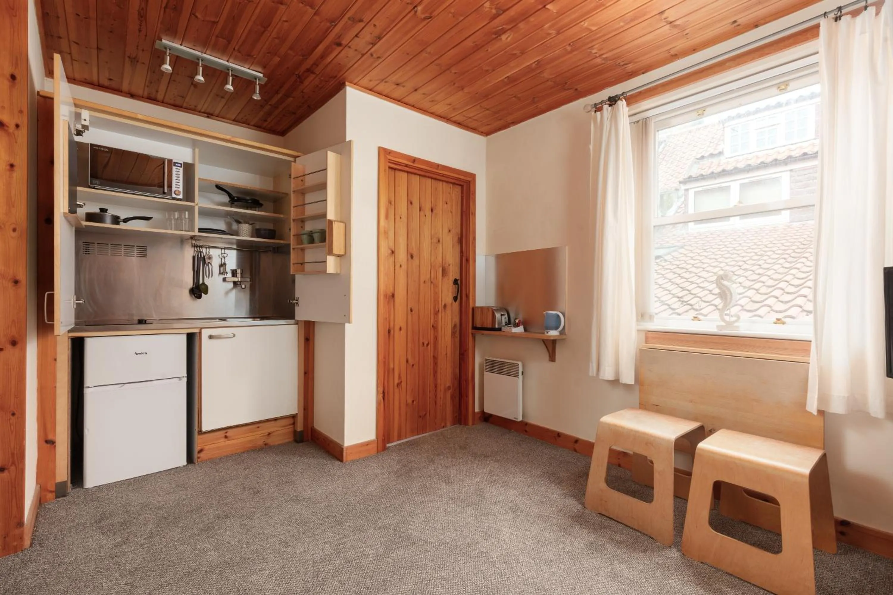 Kitchen or kitchenette in Discovery Accommodation