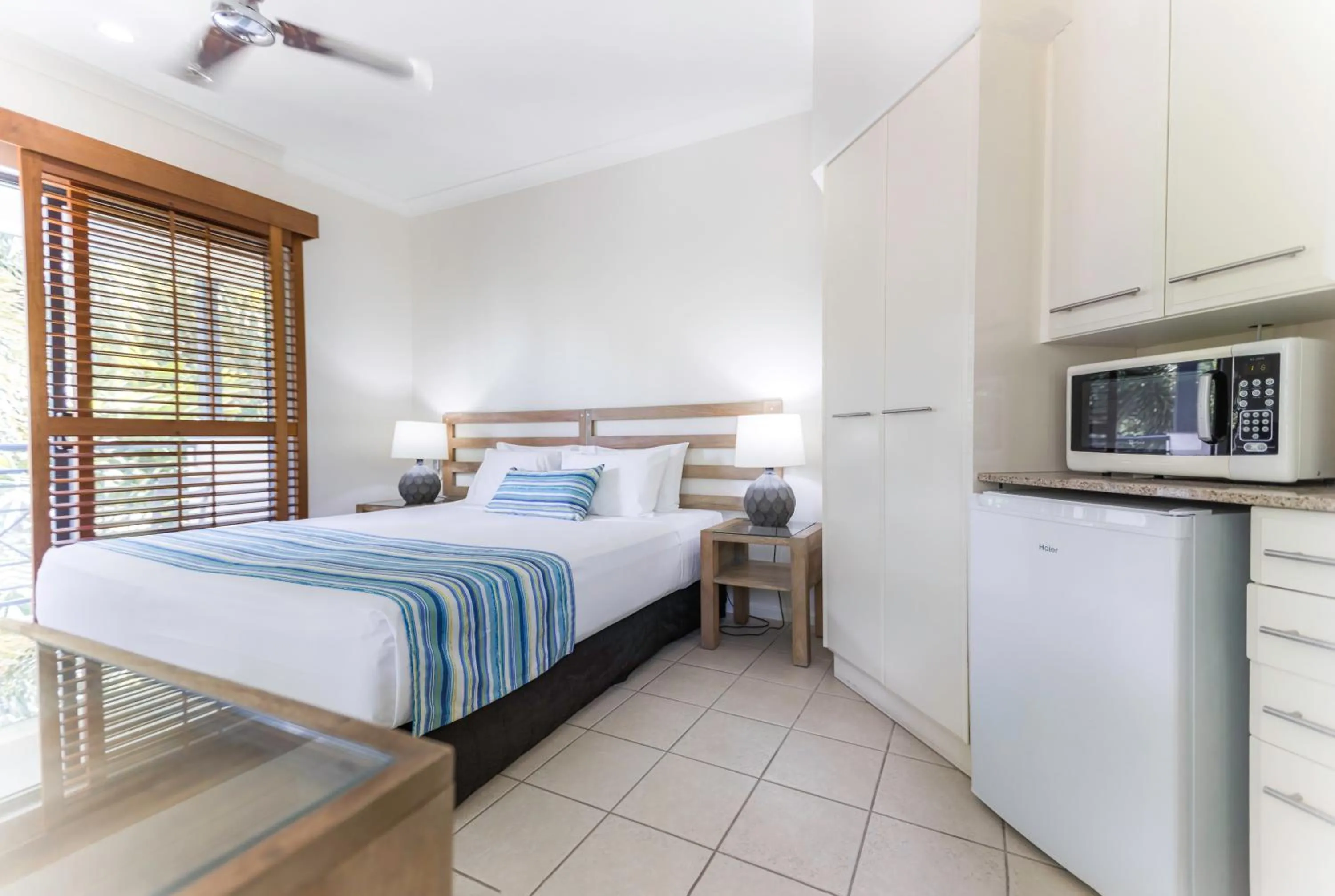 Bedroom, Bed in Meridian at Port Douglas - Adults Only