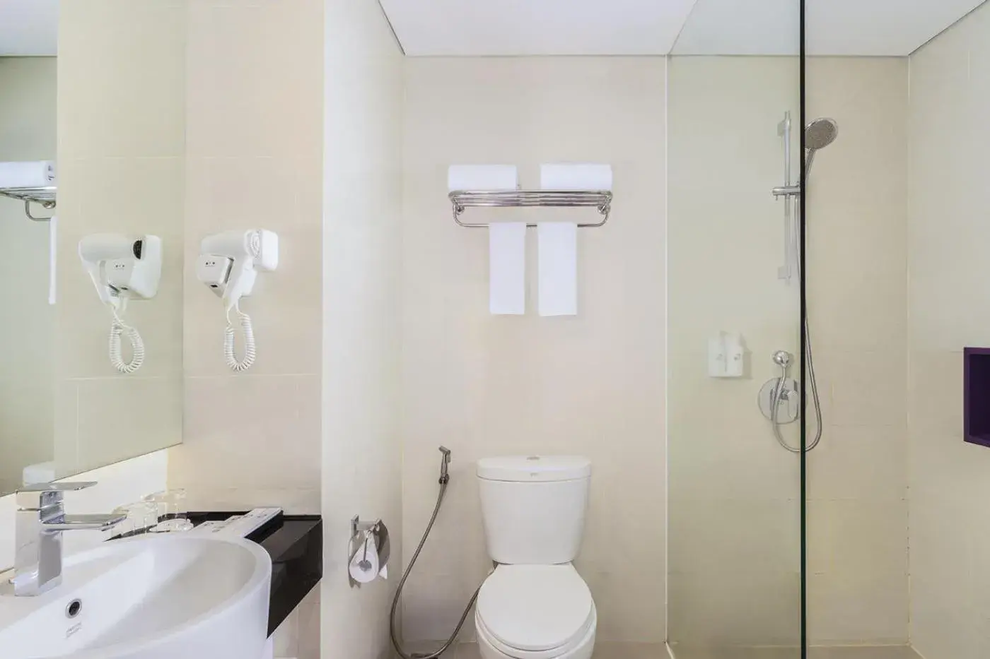 Deluxe Twin Room in Swiss-Belinn Modern Cikande Deluxe Twin Room in Swiss-Belinn Modern Cikande