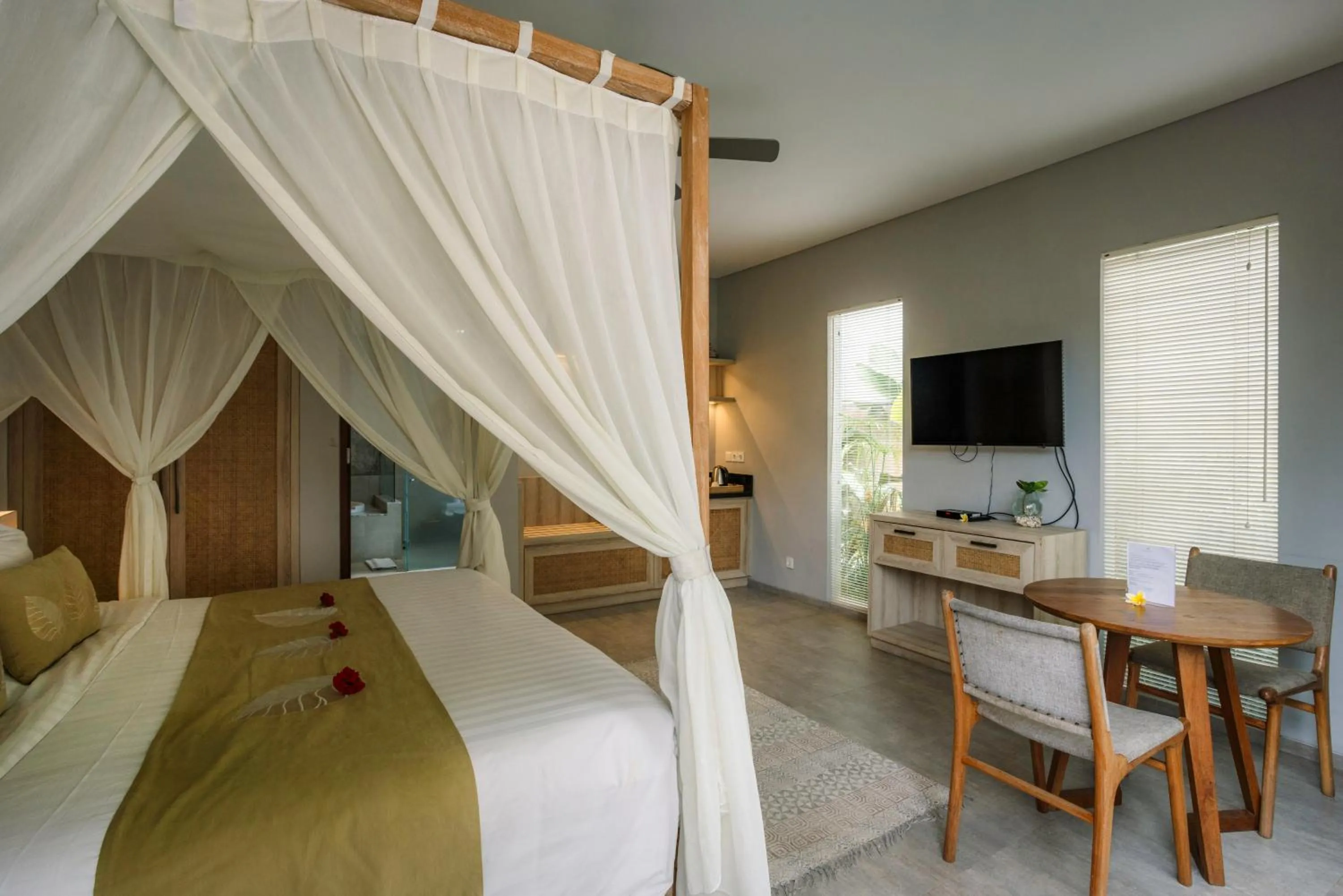 TV and multimedia, Bed in Daun Lebar Villas