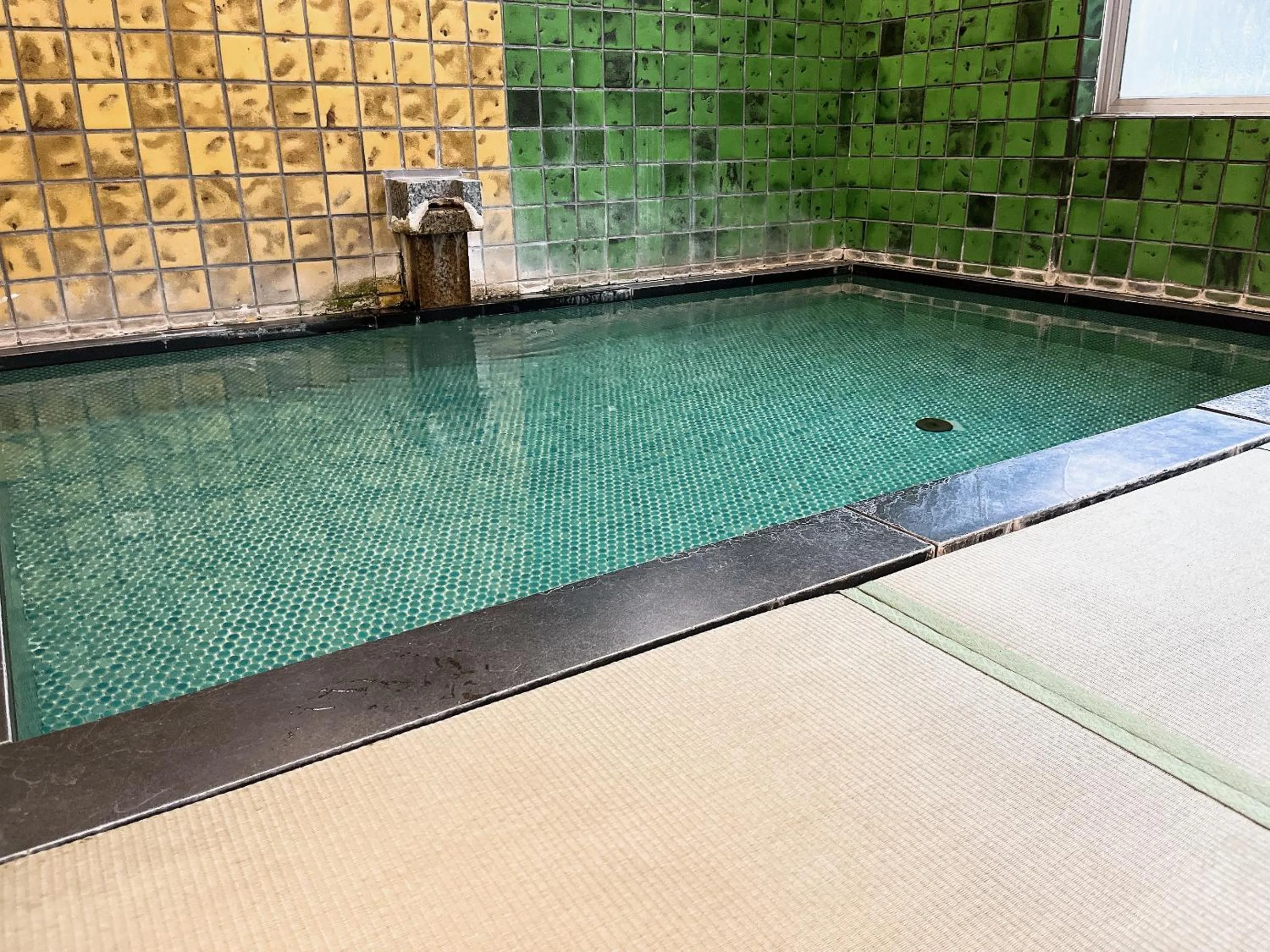 Hot Spring Bath in Asama Onsen FAN! MATSUMOTO