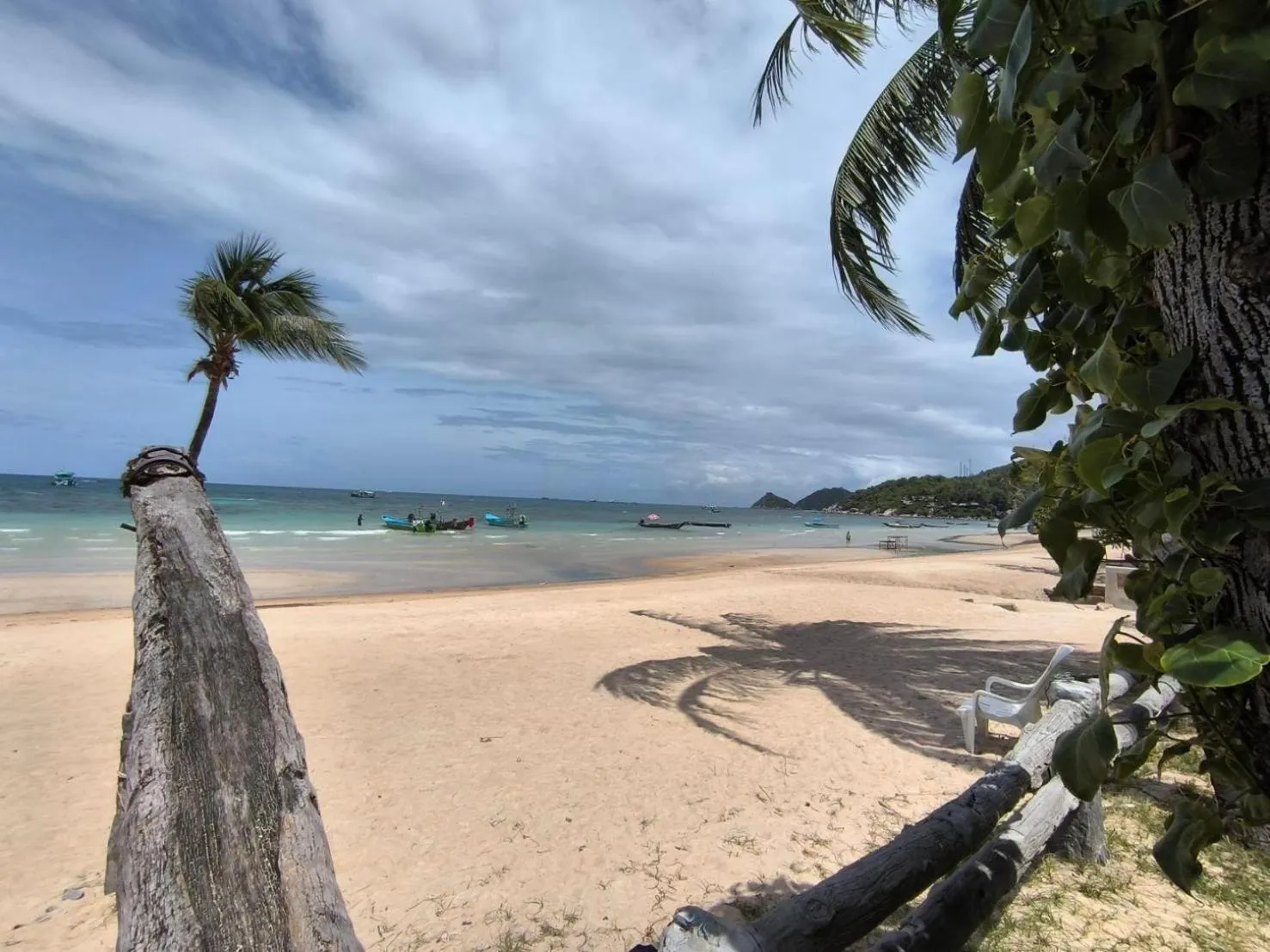 Lotus Paradise Resort - SHA PLUS