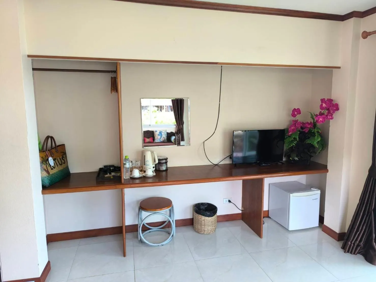 TV and multimedia in Lotus Paradise Resort - SHA PLUS