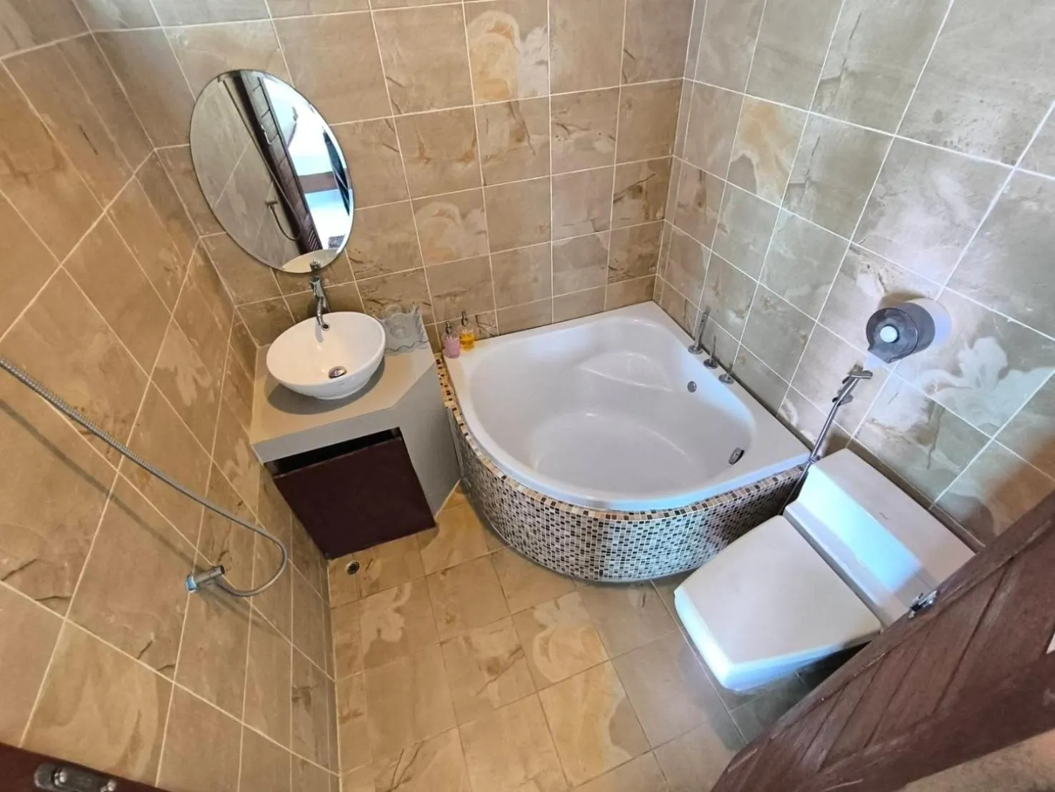 Lotus Paradise Resort - SHA PLUS