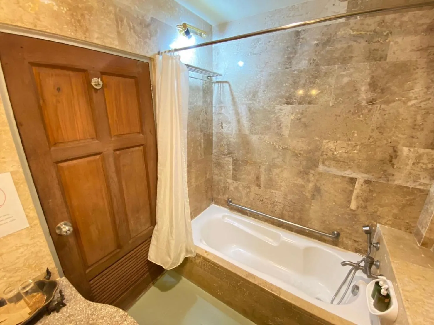 Lotus Paradise Resort - SHA PLUS