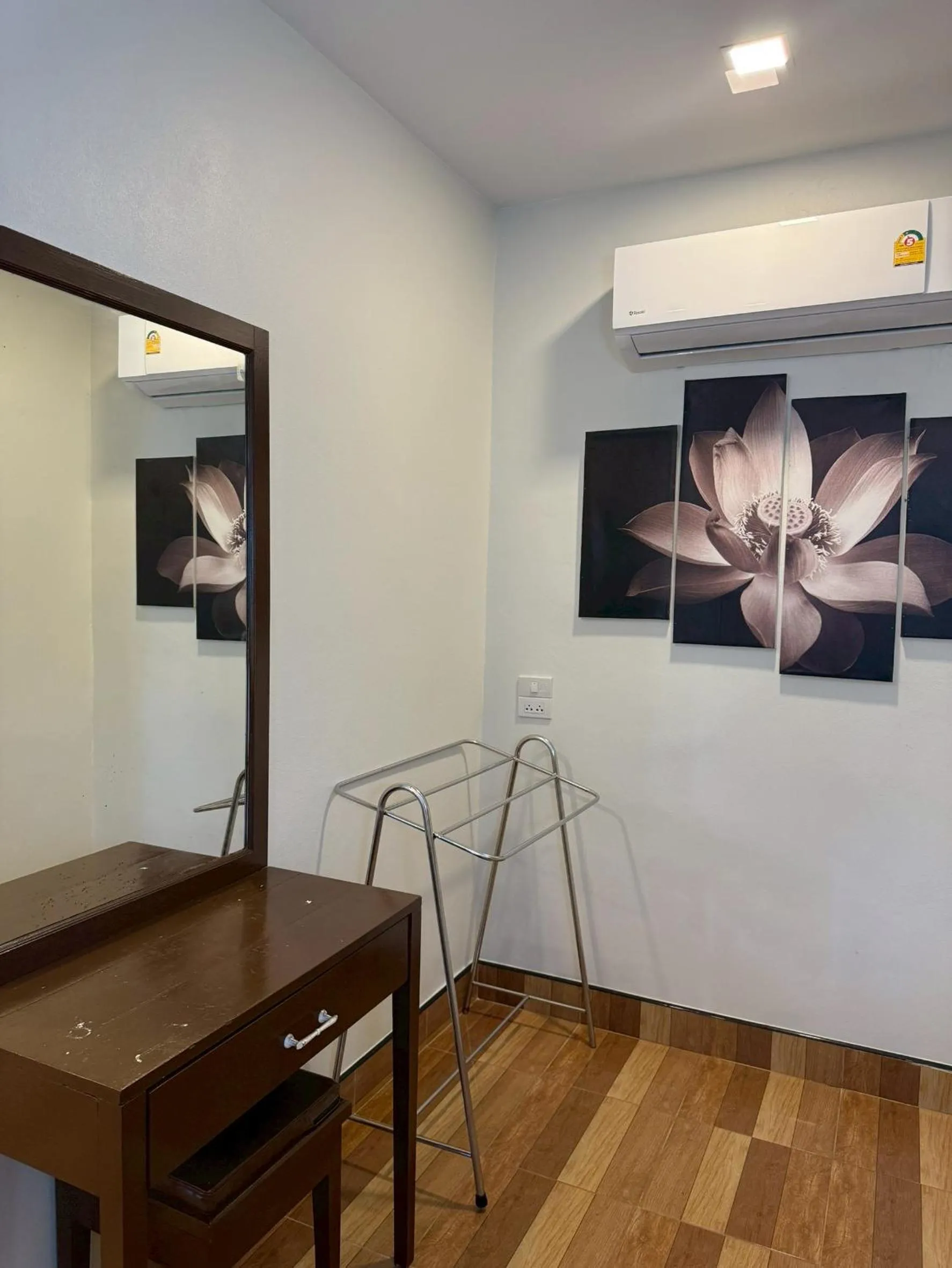 Lotus Paradise Resort - SHA PLUS