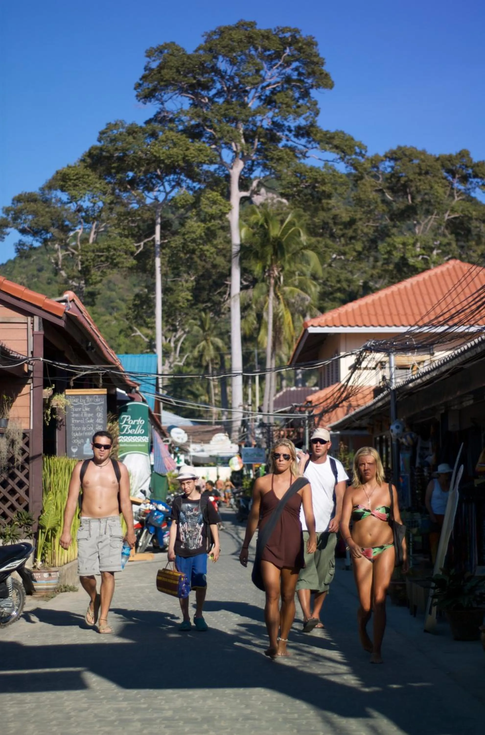 People in Lotus Paradise Resort - SHA PLUS