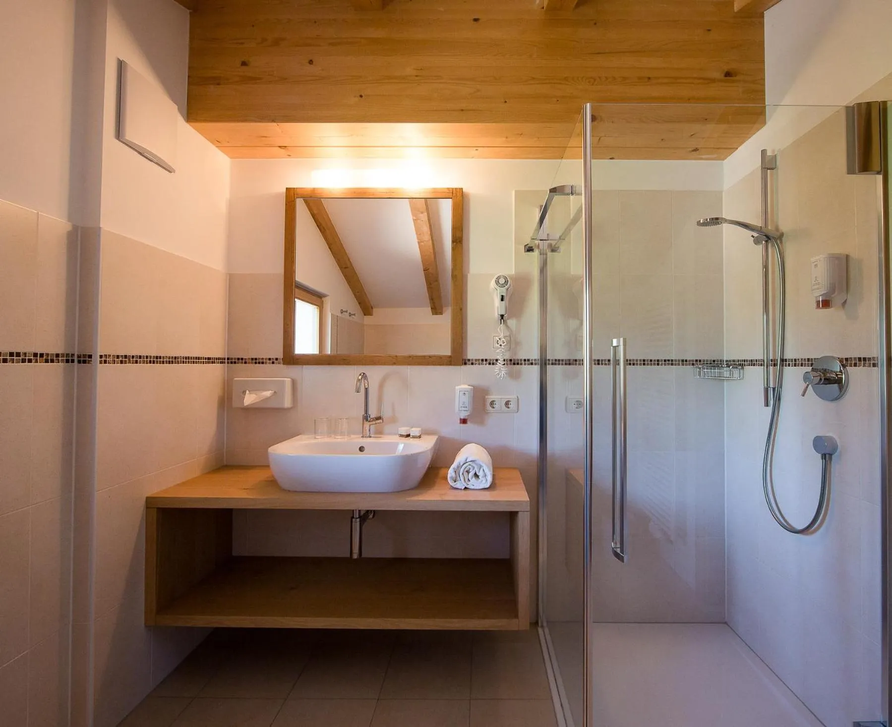 Shower in Parc Hotel Tyrol