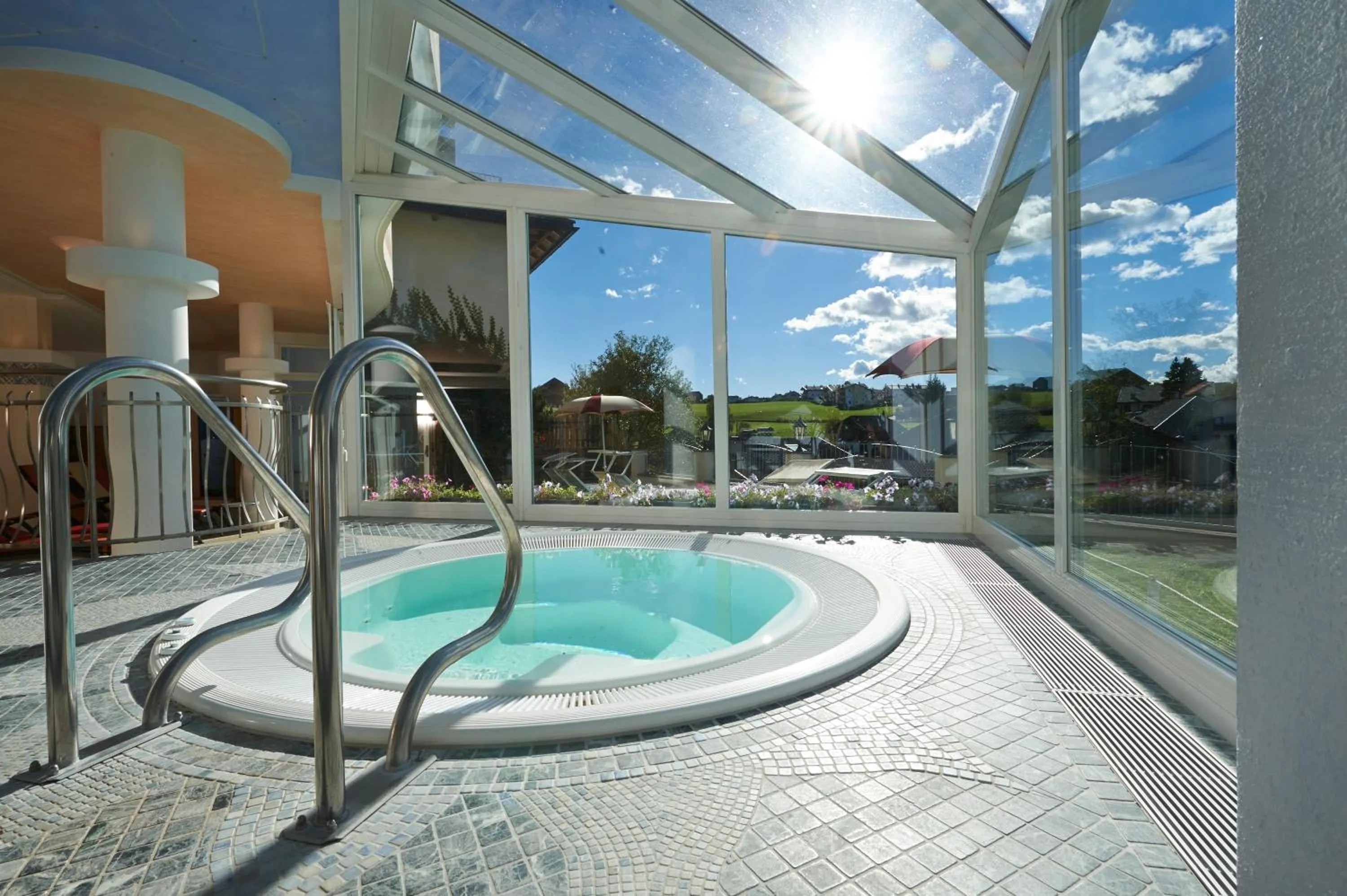 Hot Tub in Parc Hotel Tyrol