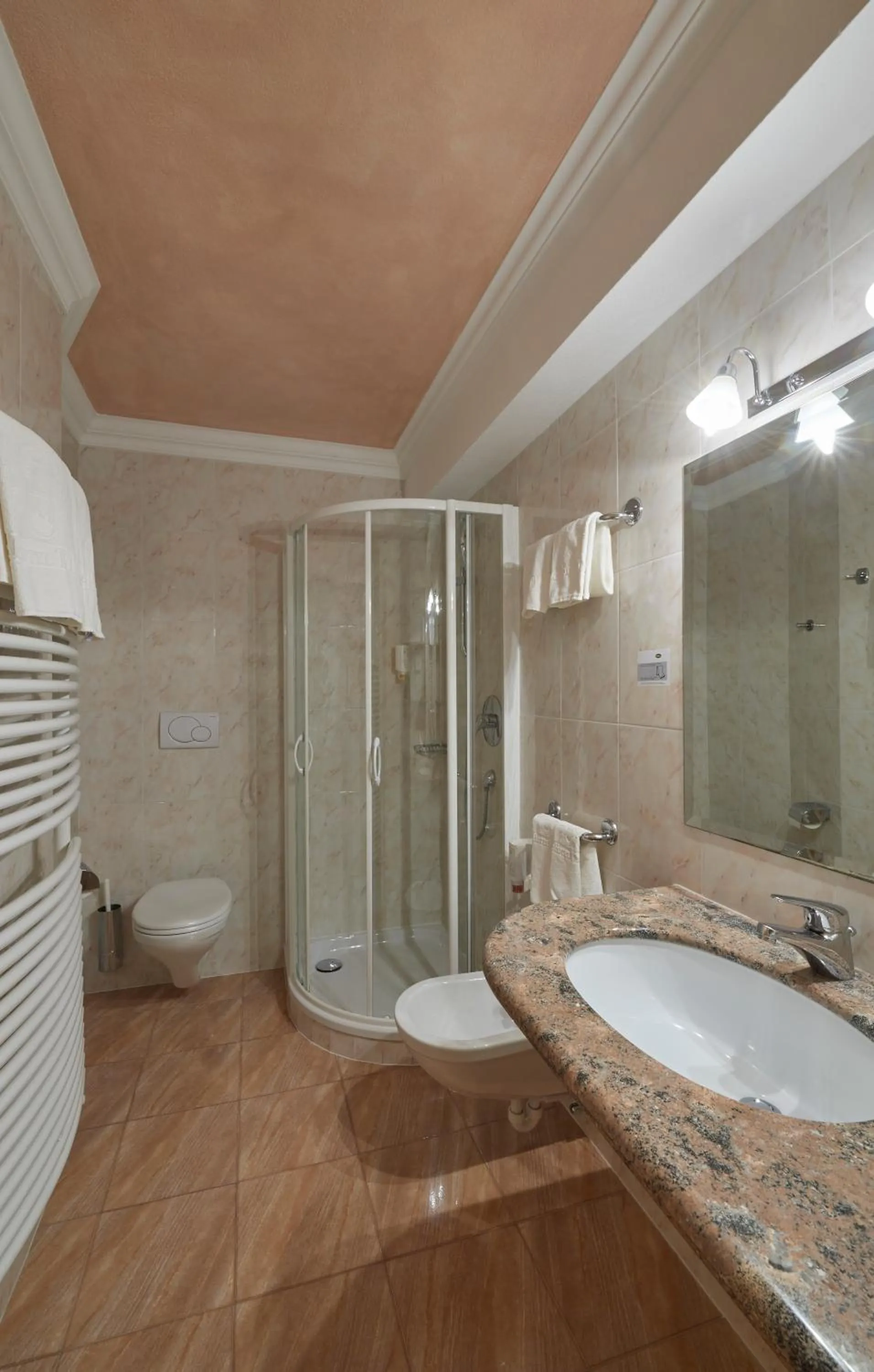 Bathroom in Parc Hotel Tyrol