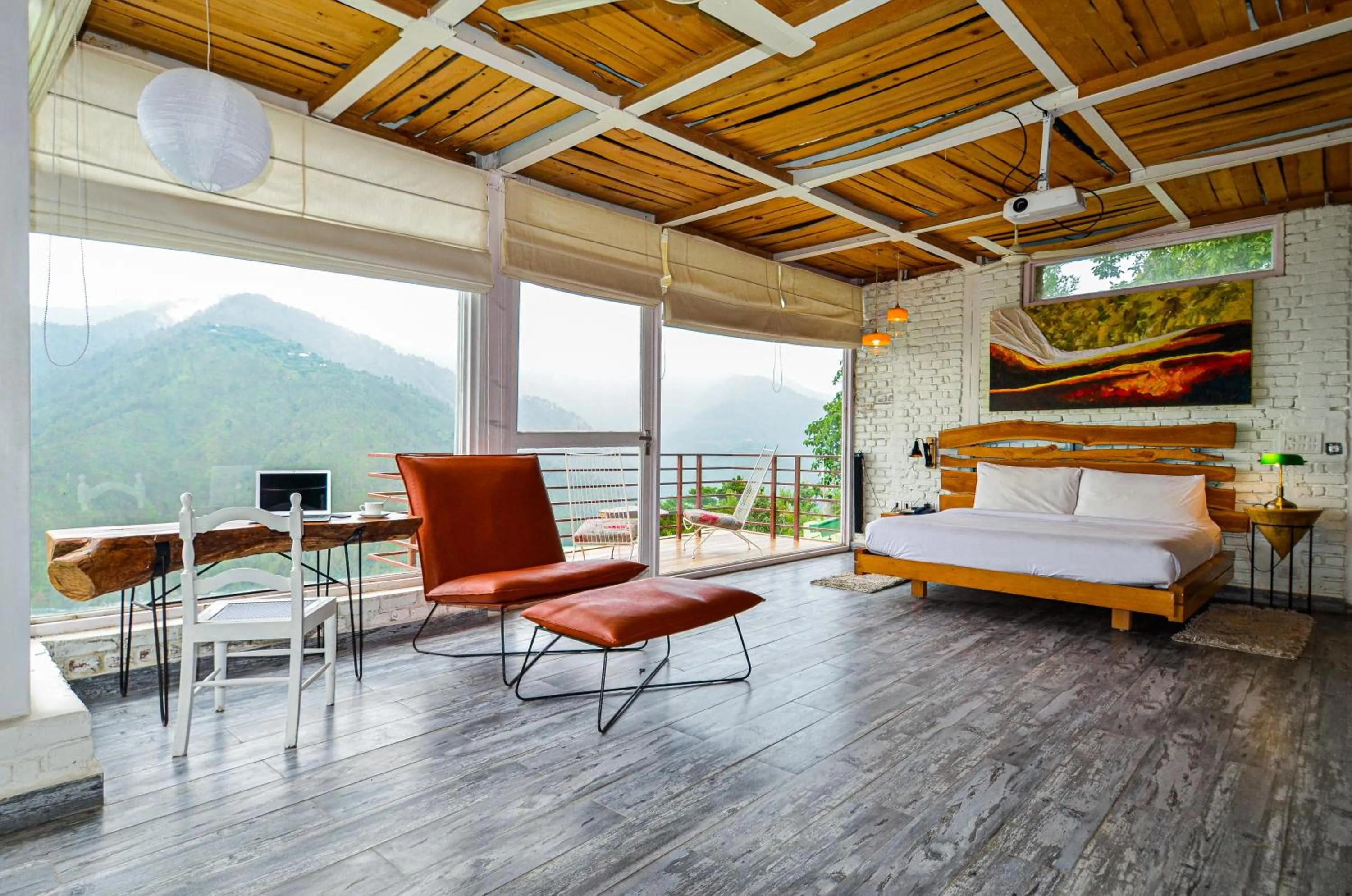 Bedroom in Seclude Ramgarh Cliff's edge